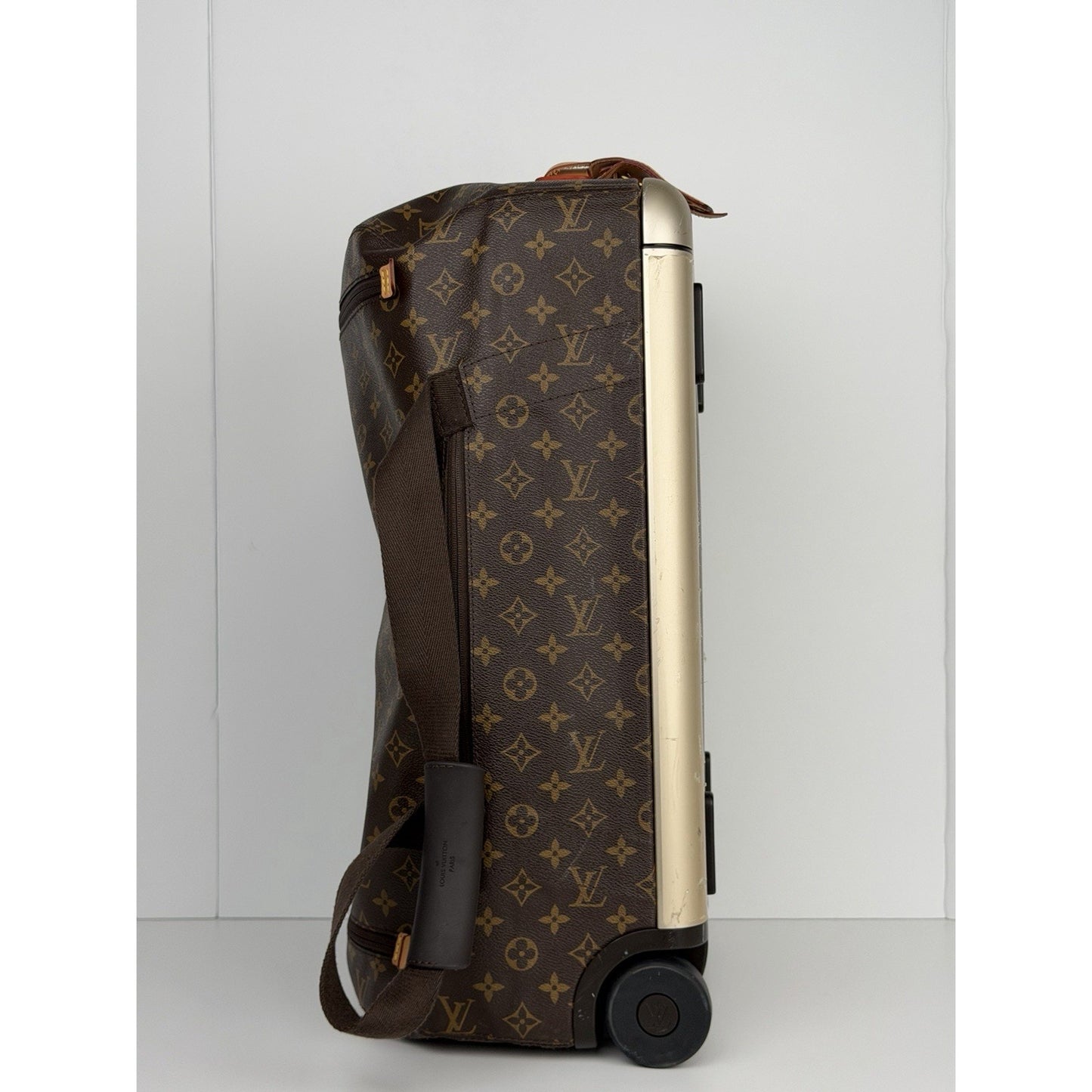 Louis Vuitton Horizon Soft 55 Rolling Duffle Bag in Brown Monogram Canvas 2019