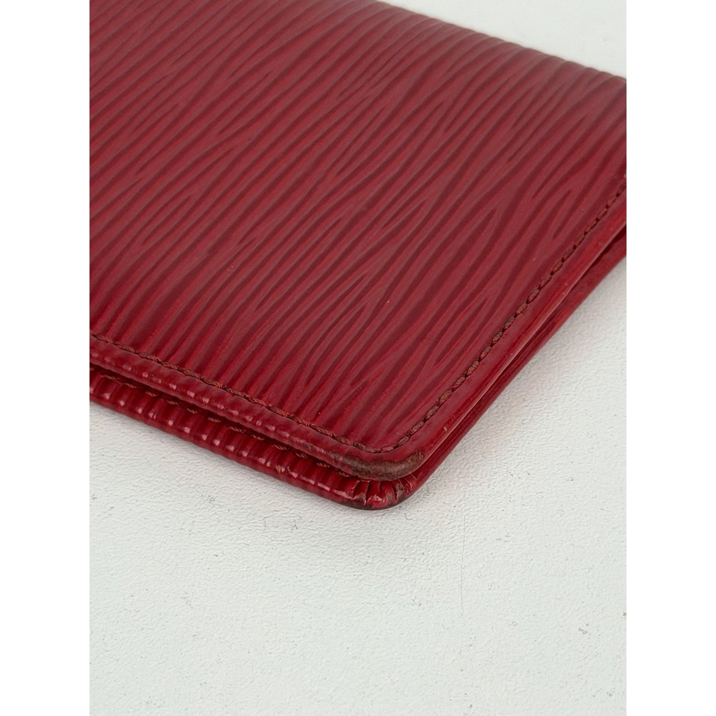 Louis Vuitton Pocket Organizer Card Holder Wallet Red Epi Leather 2005