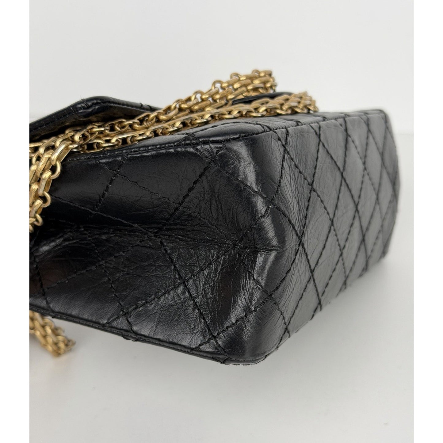 Chanel 2.55 Reissue Small Flap Bag Black Quilted Aged Calfskin Leather NFC C9