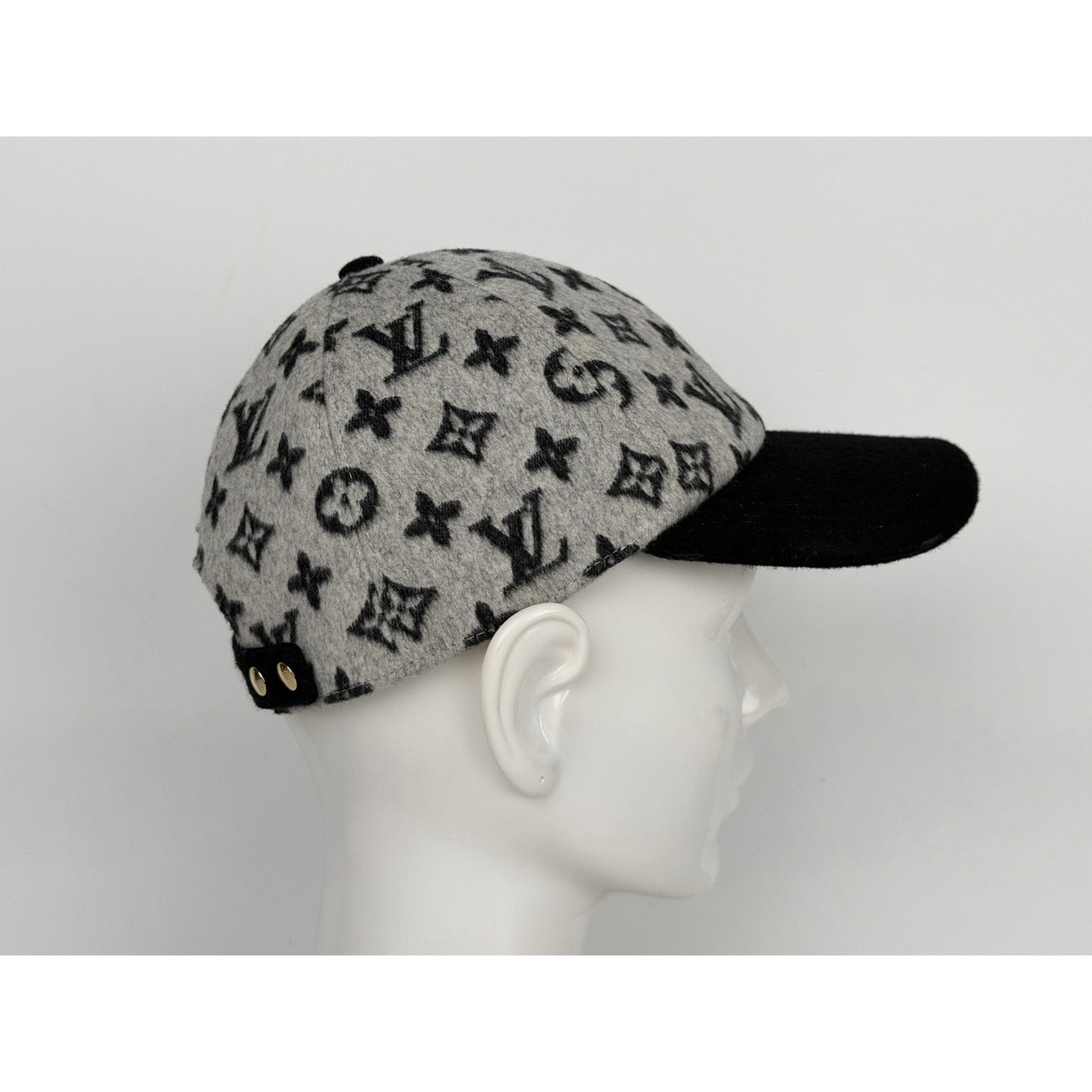 Louis Vuitton Carry On Cap Black Grey Wool Monogram M7210M Size M