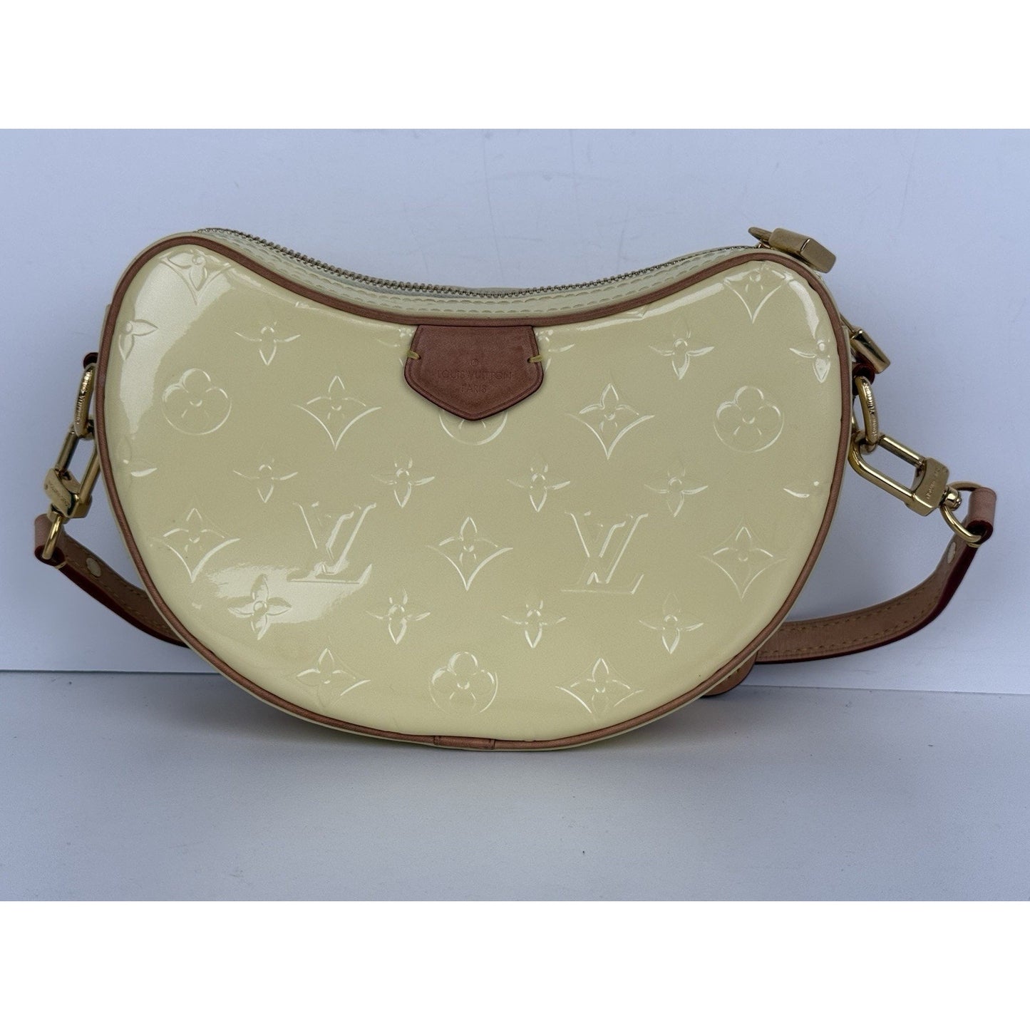 Louis Vuitton Croissant Handbag Monogram Vernis PM Yellow B-7