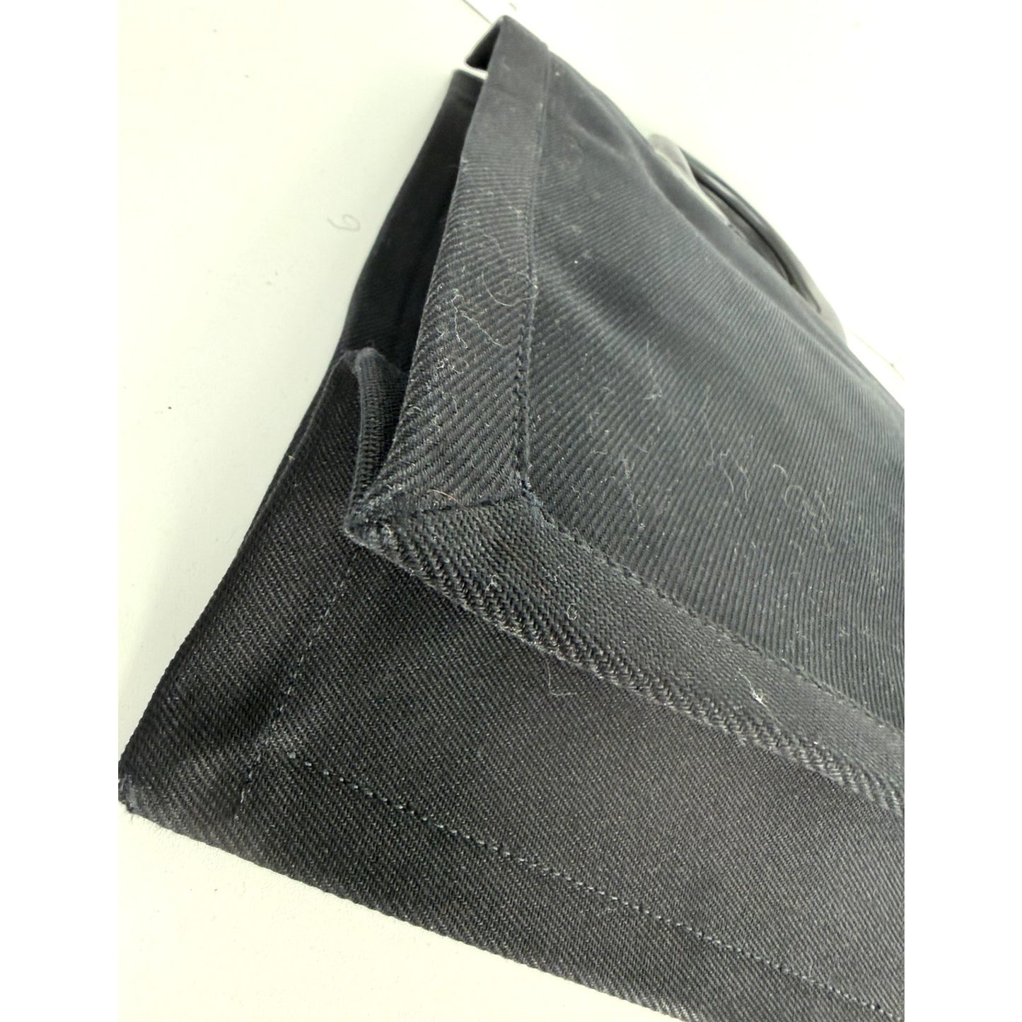 Saint Laurent Signature Rive Gauche Tote Bag Vertical in Black Canvas E-6