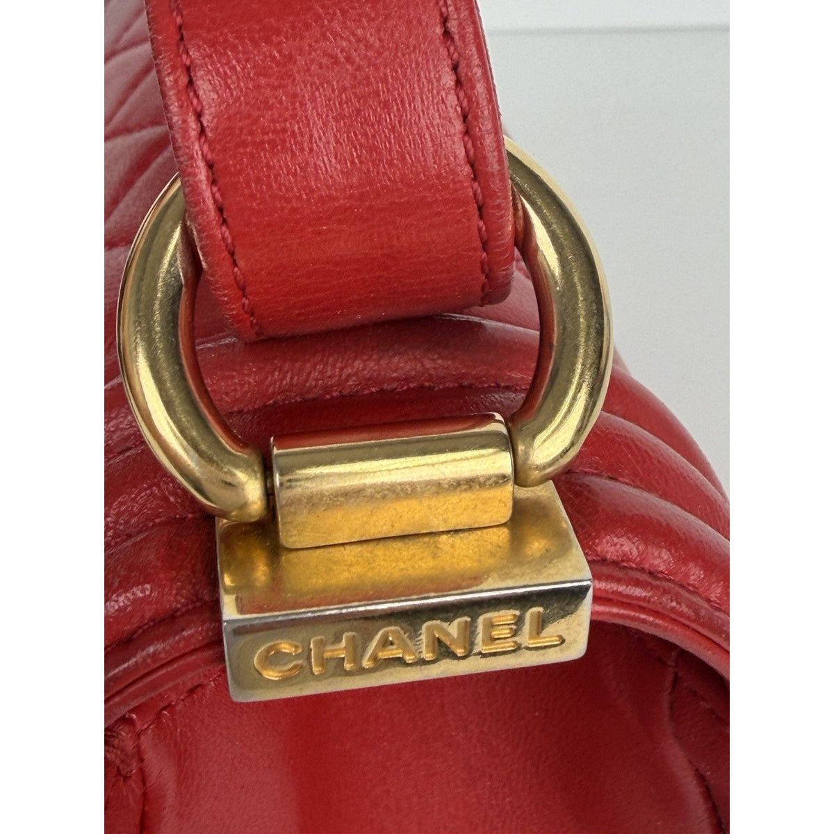 Chanel Boy Bag Medium in Red Lambskin Leather Gold Hardware 2015-2016 YE-8