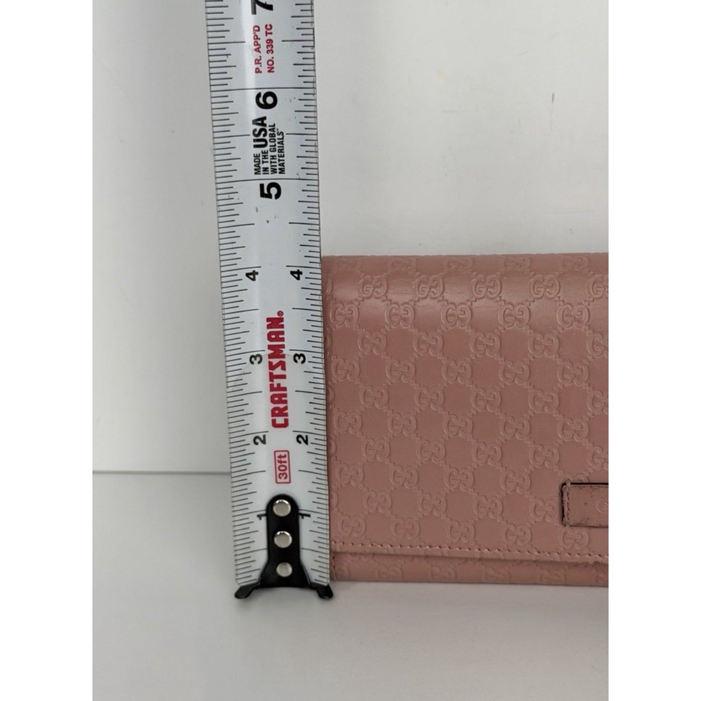 Gucci Microguccissima Continental Bifold Flap Wallet in Pink Leather