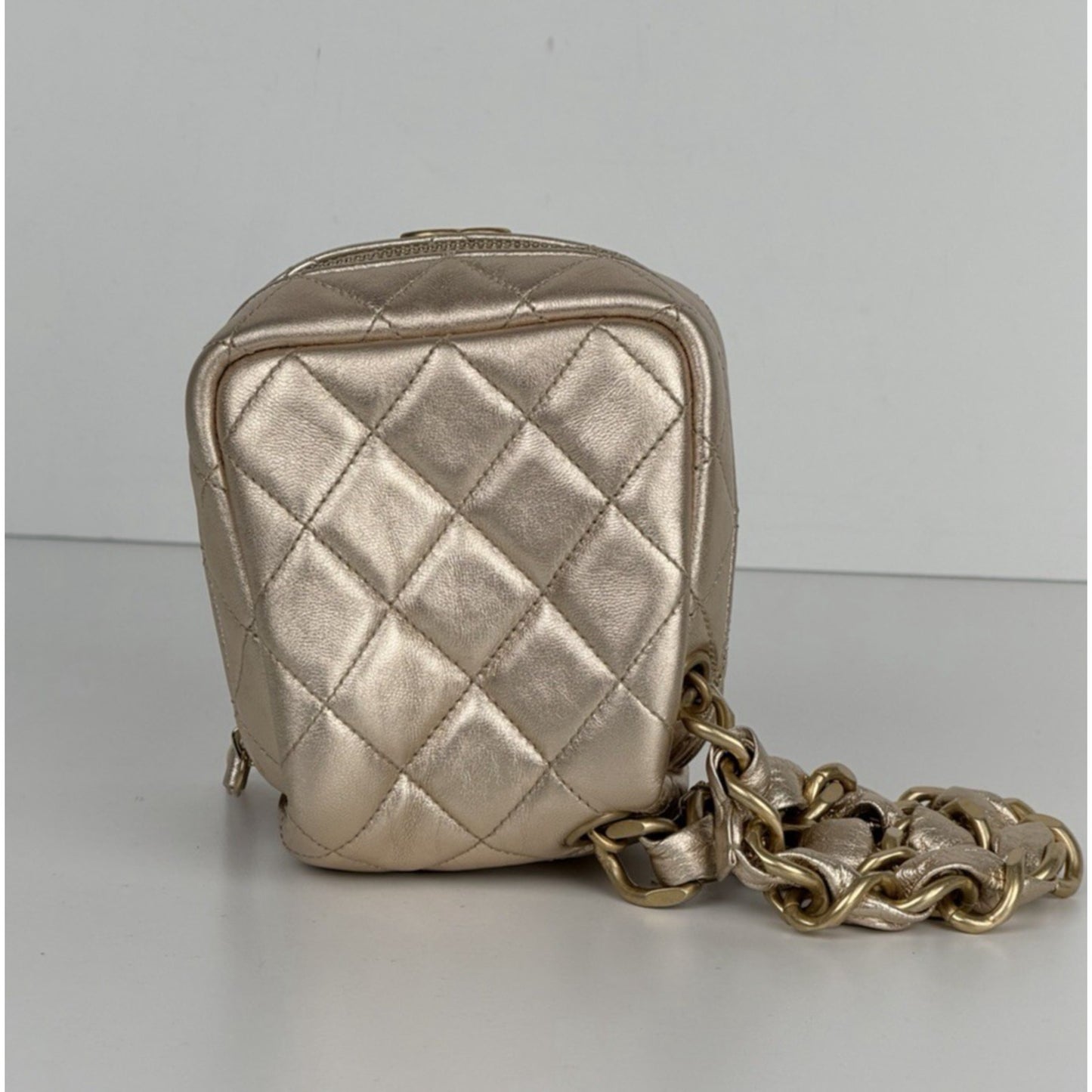 Chanel CC Cube Vanity Chain Bag Gold Quilted Metallic Lambskin 2021-2022 U3