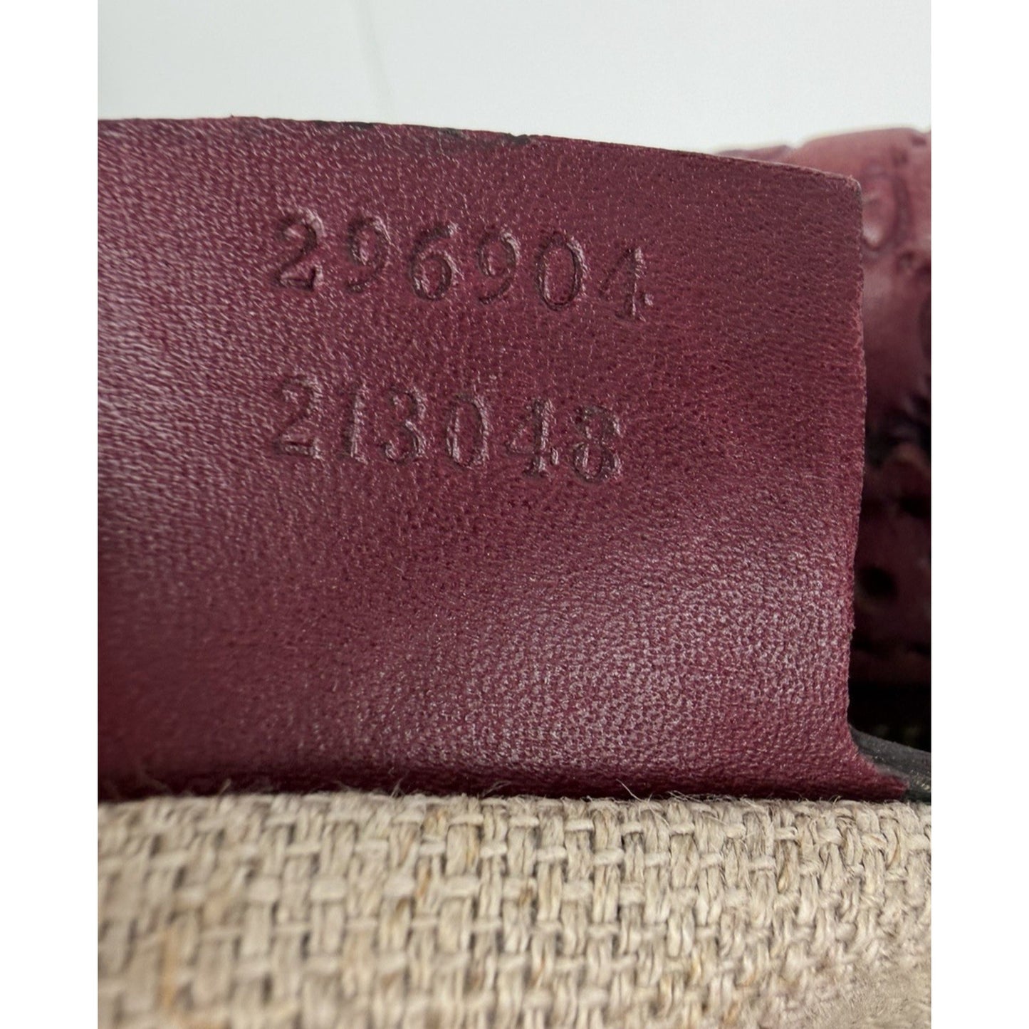 Gucci Duilio Brogue Boston Bag in Burgundy Microguccissima Embossed Leather S-16