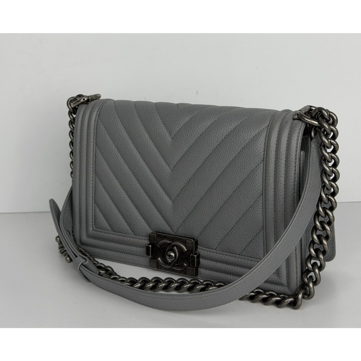 (LAYAWAY) Chanel Medium Boy Flap Bag in Grey Chevron Quilted Caviar Leather 2019 C9 (Copy)