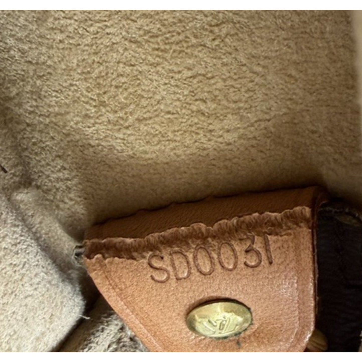 Louis Vuitton Monogram Looping GM Bag in Coated Canvas Vintage 2001 S