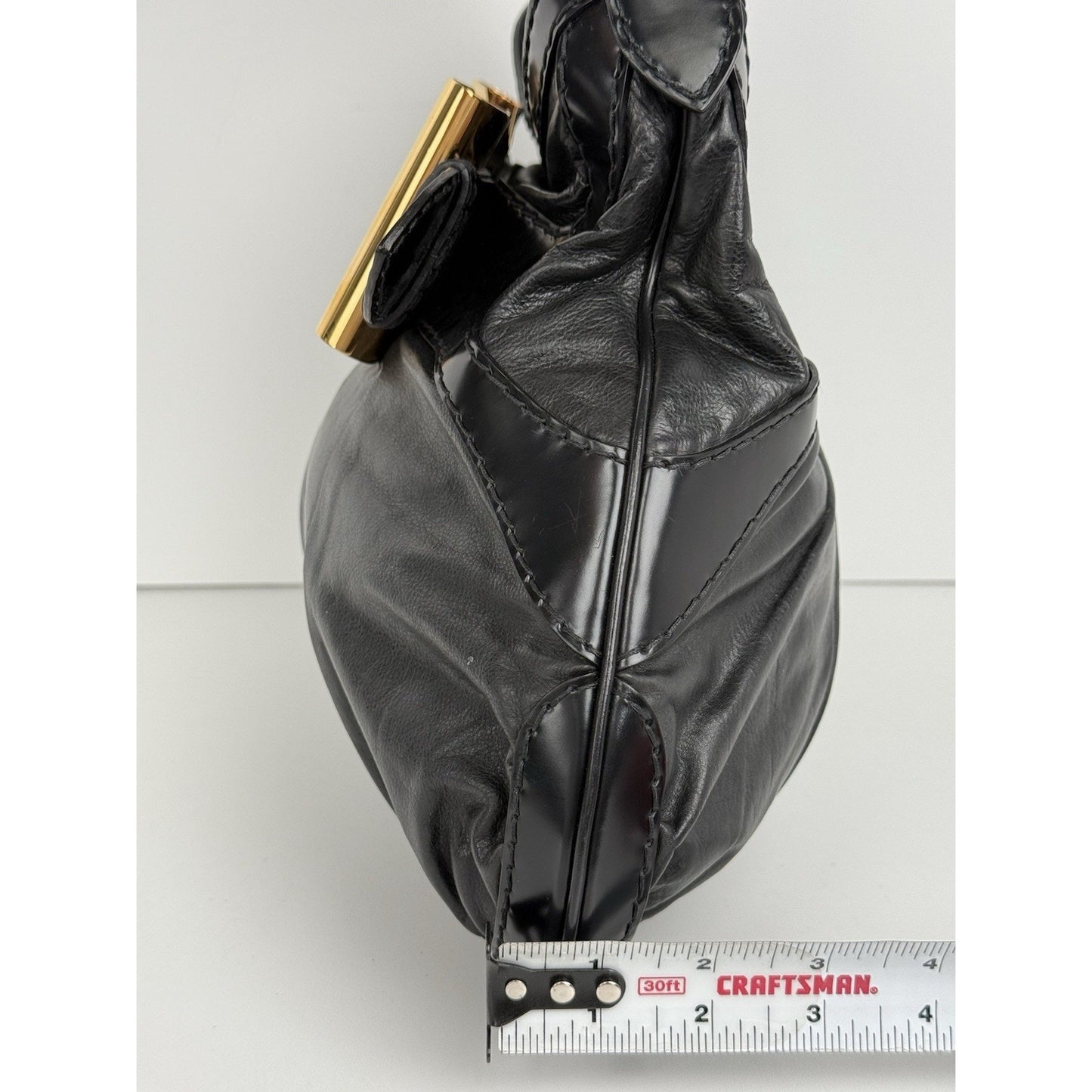 Gucci Queen Metal Bow Black Leather Hobo/Shoulder Bag