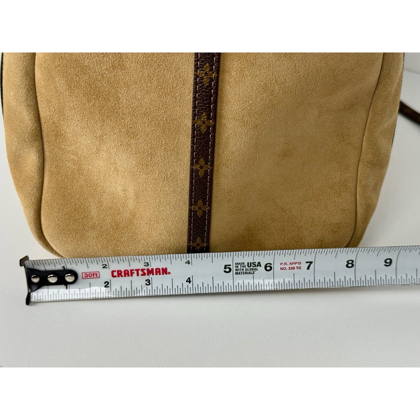 Louis Vuitton Express Travel Bag in Supple Calfskin Leather Microchipped C2