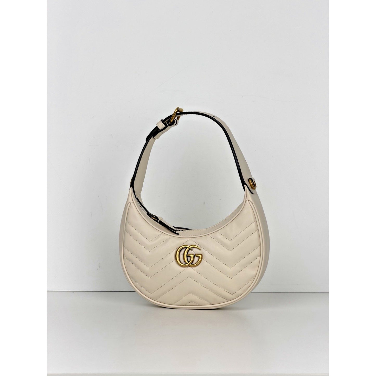 Gucci GG Marmont Small Leather Shoulder Bag White