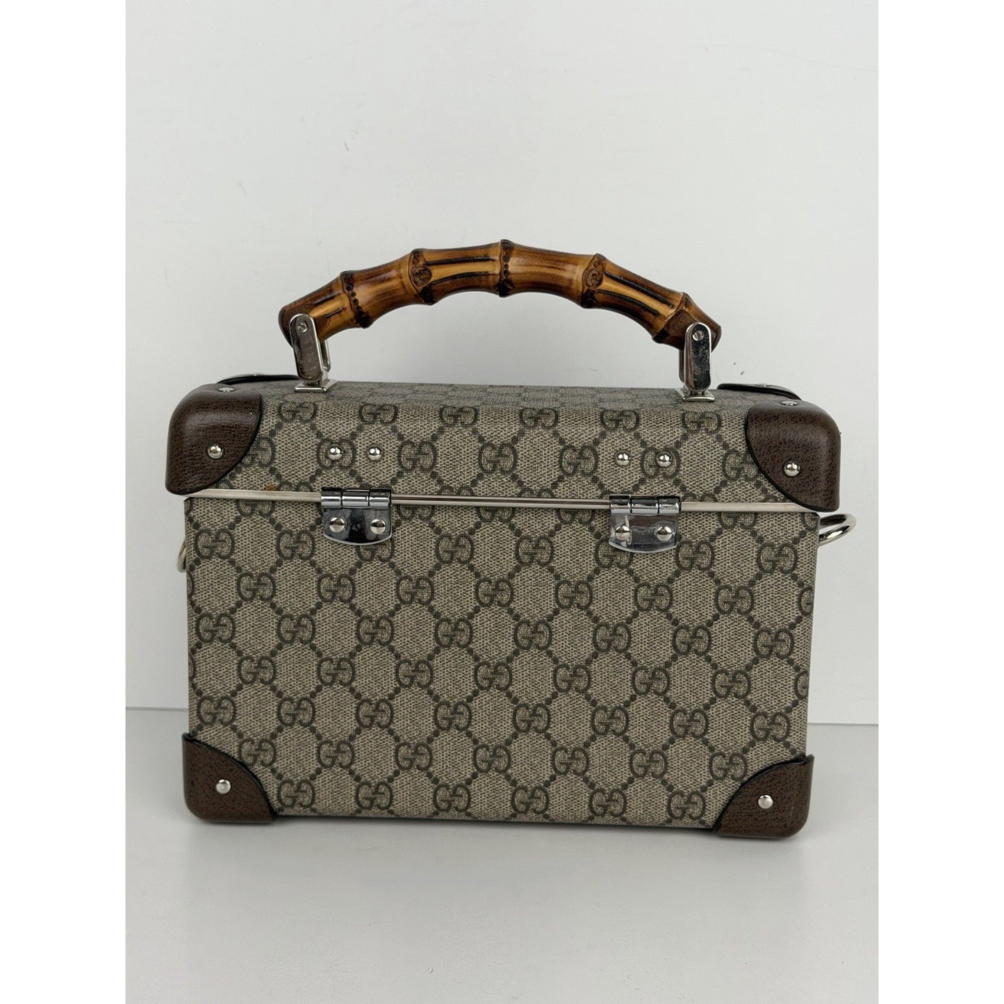 Gucci x Globe-Trotter Beauty Case Bag Brown GG Supreme Canvas Bamboo Handle B-6