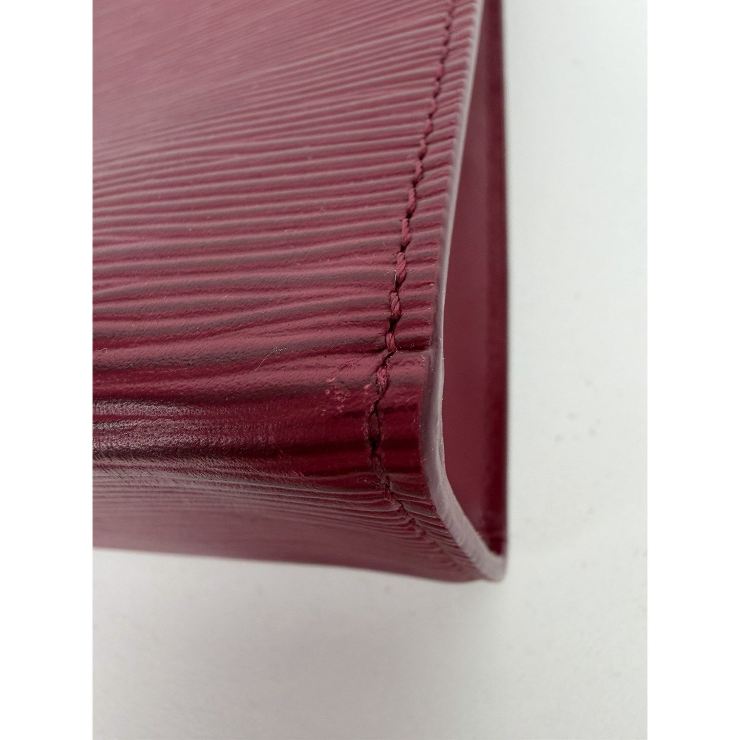 Louis Vuitton Toiletry Pouch 26 Fuchsia Leather & Silver-tone Zipper 2018 K1