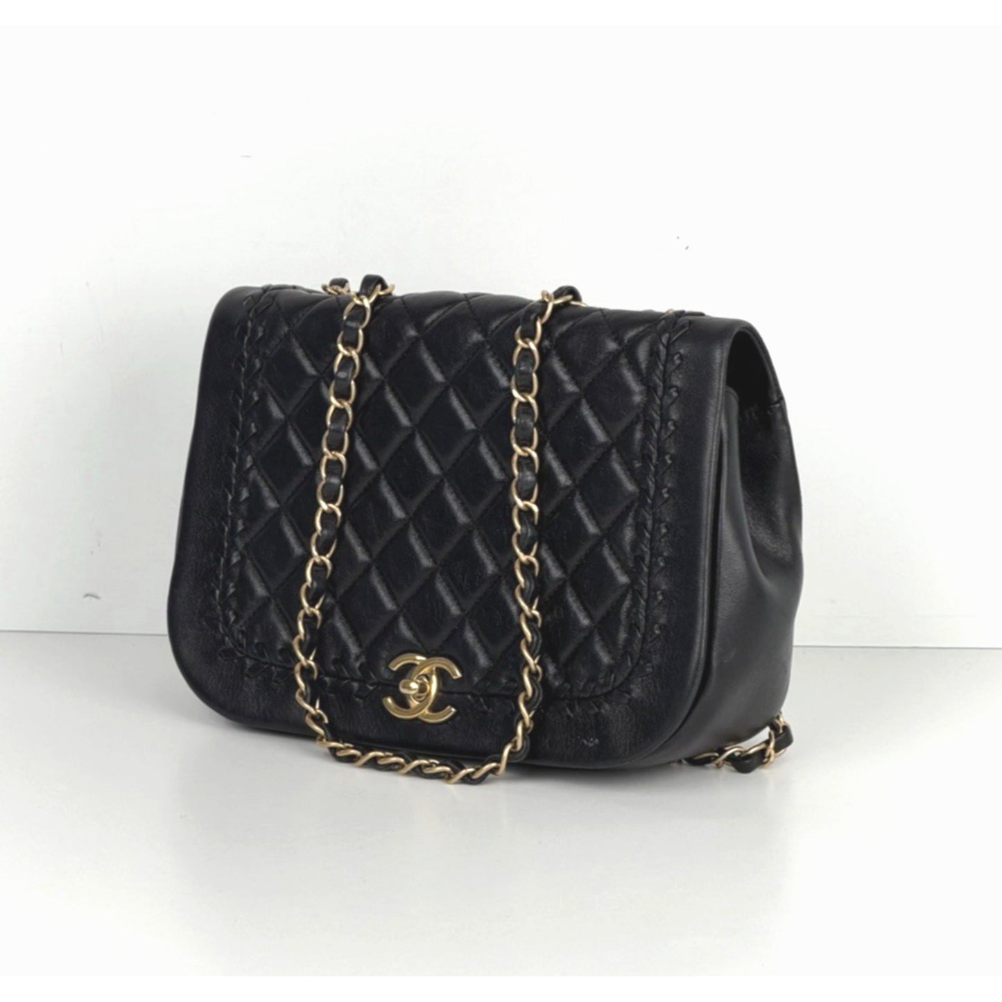Chanel Braided Saddle Flap Bag in Quilted Black Leather & Gold Hardware 2018 C5