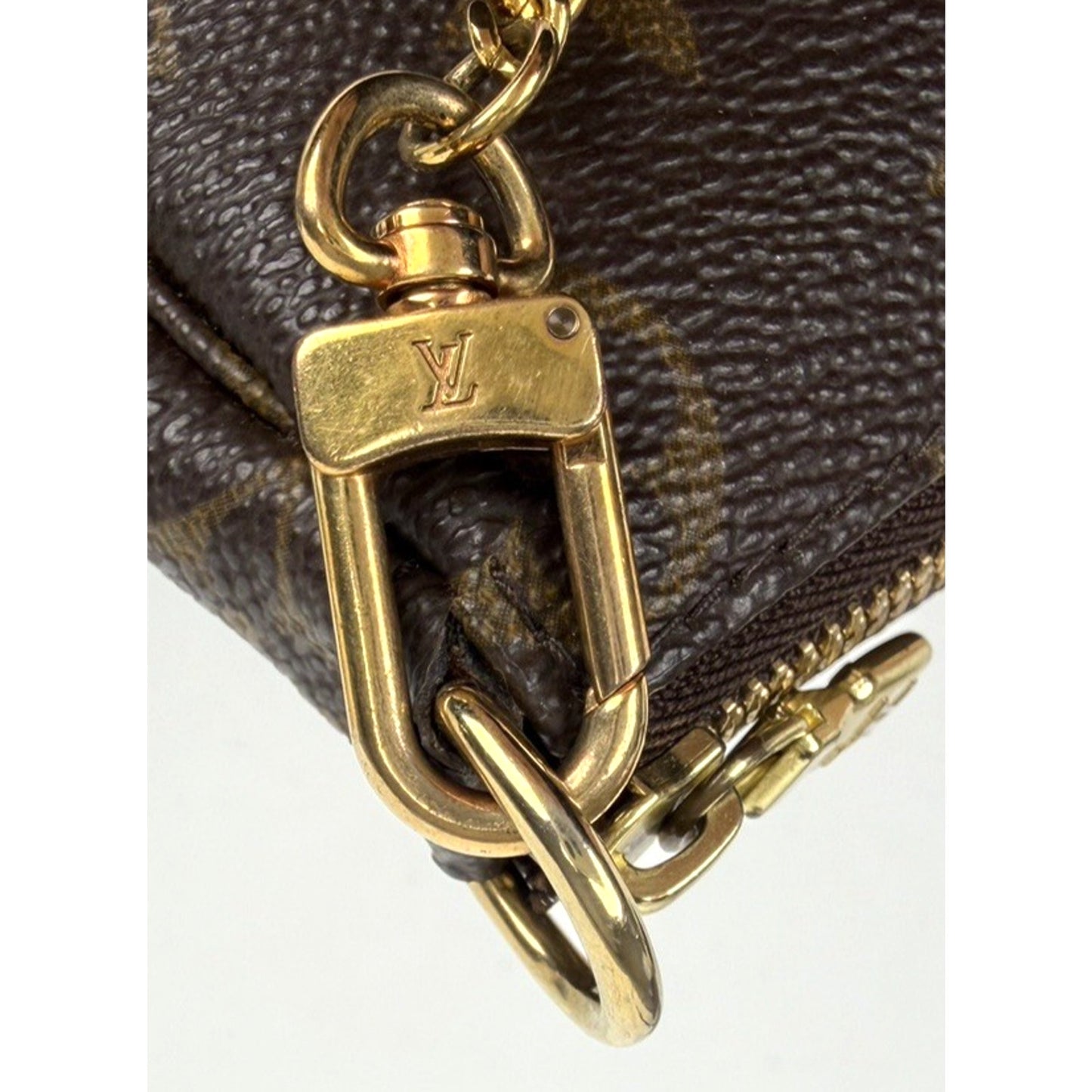 Louis Vuitton Mini Pochette Accessoires Bag in Coated Canvas Vintage 2004 S-05