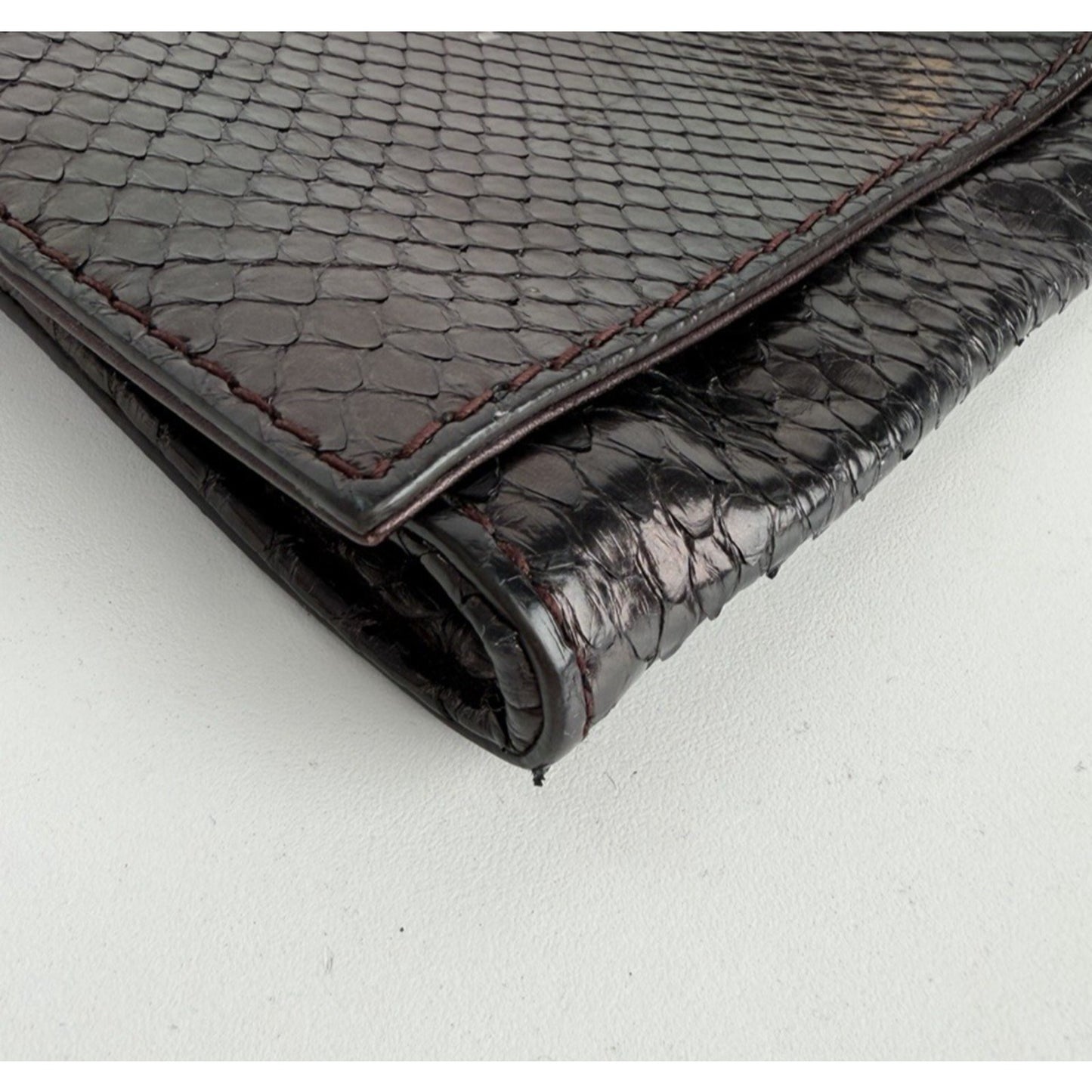 Gucci Soft Stirrup Clutch Bag in Dark Purple Python Leather K-3
