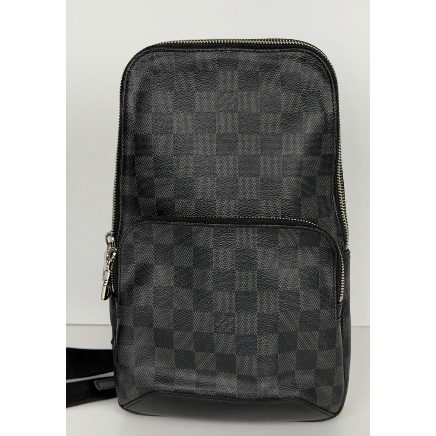 Louis Vuitton Avenue Sling Bag in Damier Graphite Coated Canvas S-05