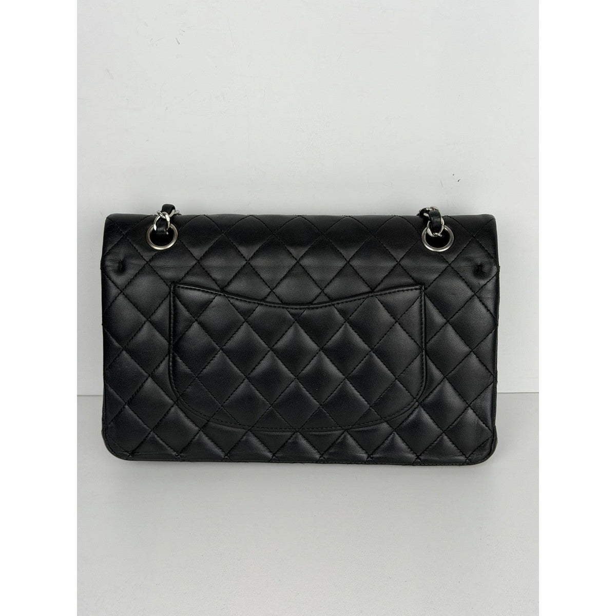 CHANEL Classic Double Flap Bag Medium Black Leather 2011 U2