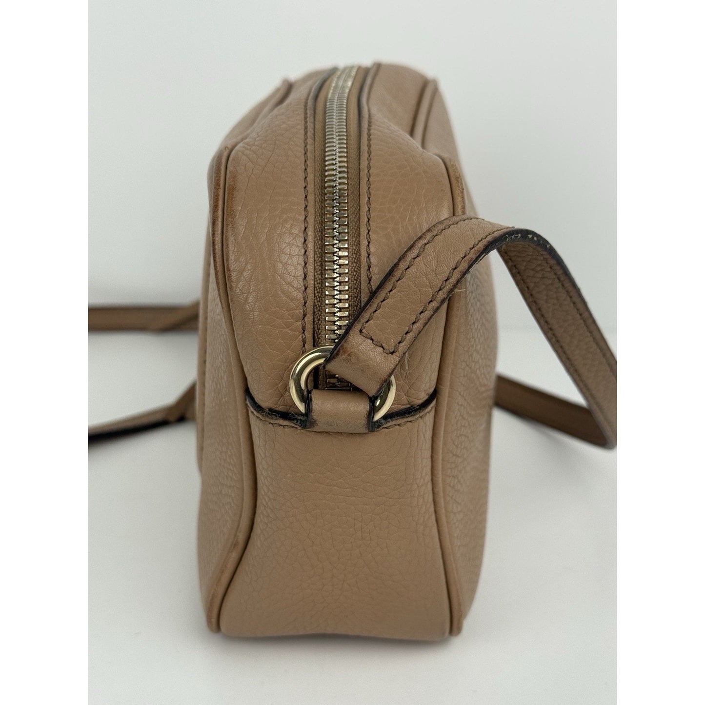 Gucci Soho Disco Shoulder Bag Beige