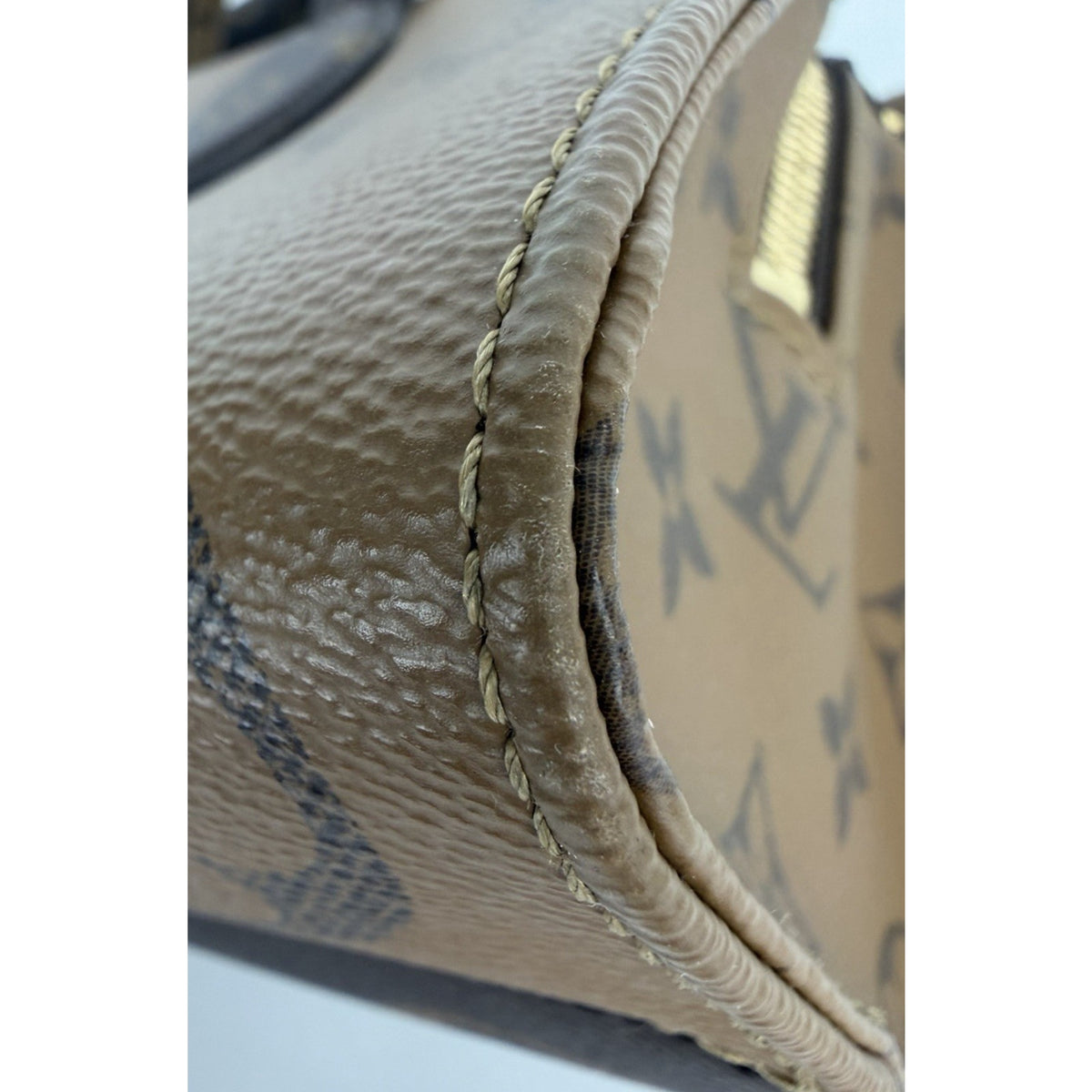 Louis Vuitton OnTheGo East West HandBag Monogram Reverse Brown Canvas NFC E2
