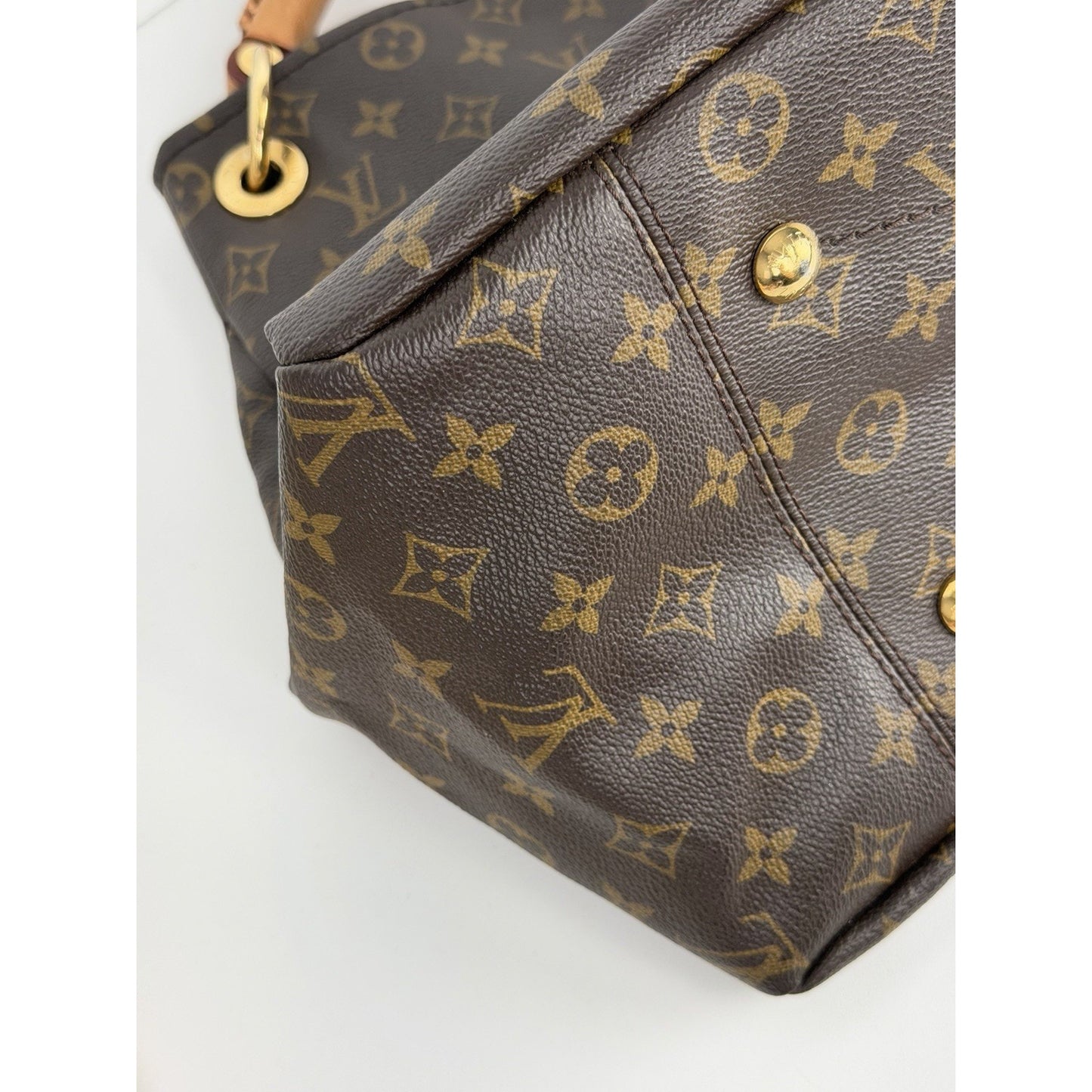 Louis Vuitton Artsy Shoulder MM Bag in Brown LV Monogram Coated Canvas 2010 C-5