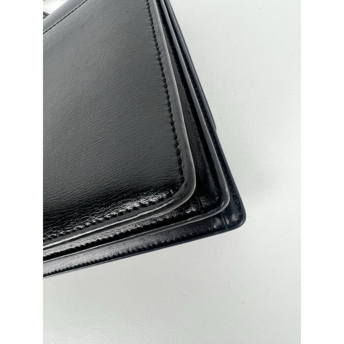 SAINT LAURENT Calfskin Medium Monogram Monochrome Sunset Black C-2