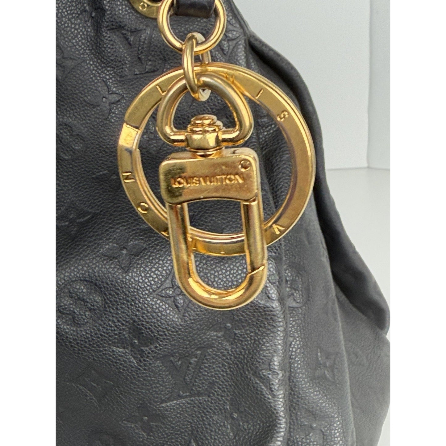 Louis Vuitton Artsy MM Handbag in Black Embossed Empreinte Leather 2012 F2