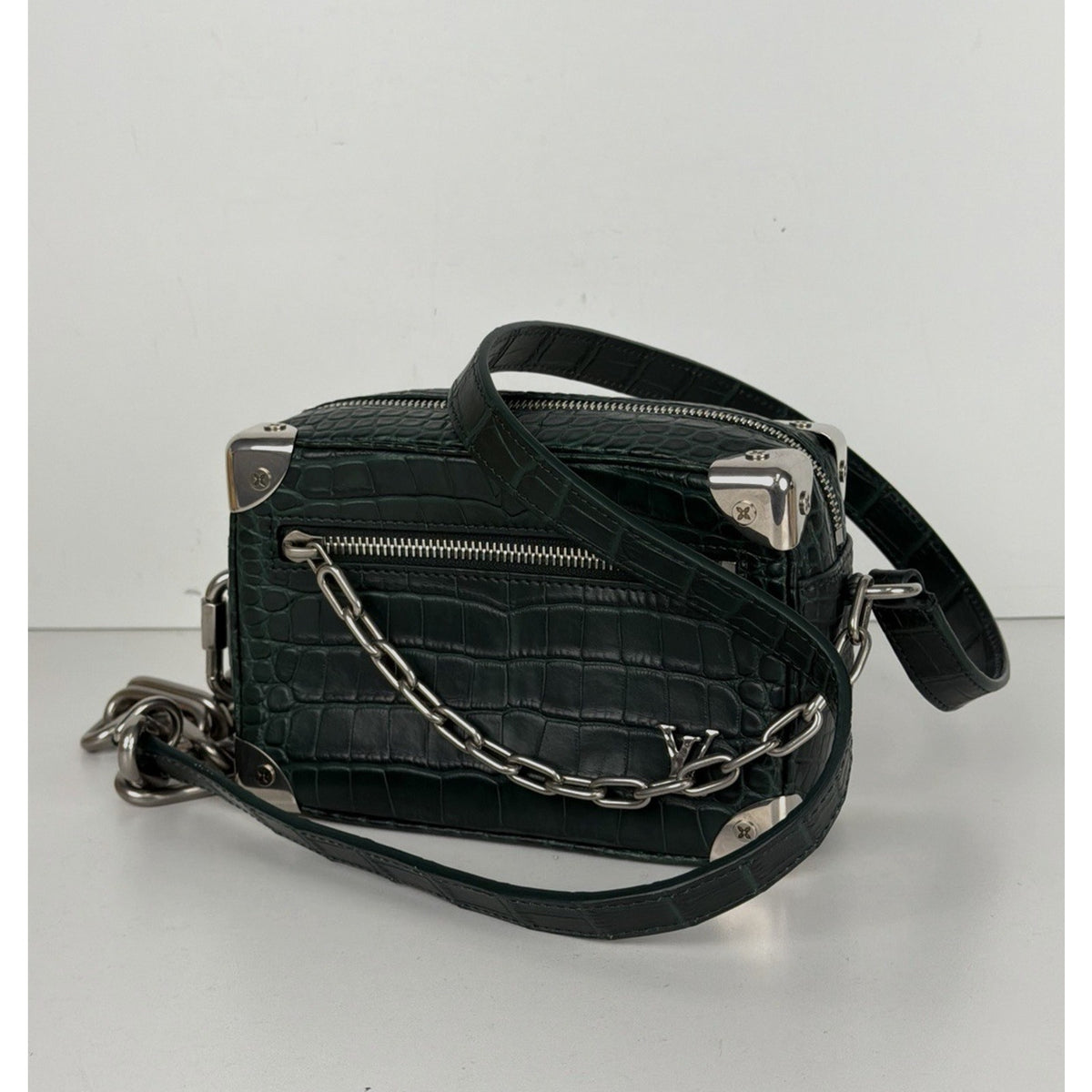 Louis Vuitton Soft Trunk Crossbody Bag Mini in Green Crocodile Leather NFC E2