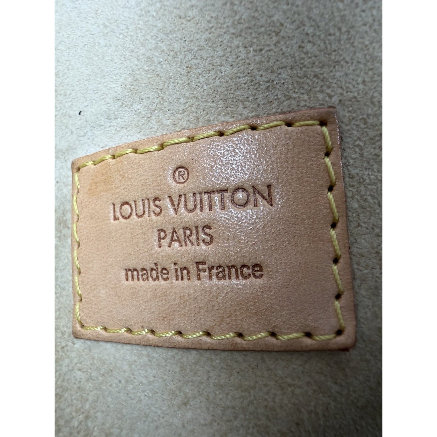 Louis Vuitton Neo MM Bucket Shoulder Bag Brown LV Monogram Coated Canvas 2010 S