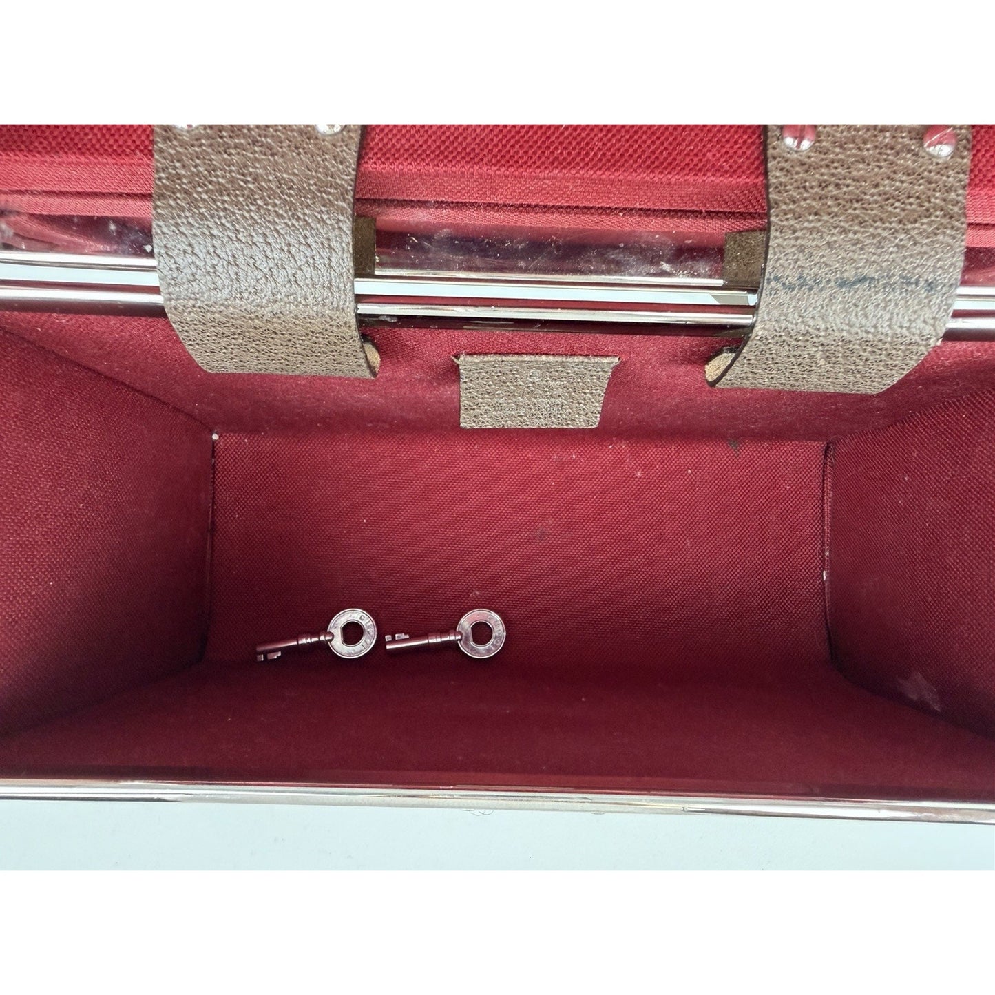 Gucci x Globe-Trotter Beauty Case Bag Brown GG Supreme Canvas Bamboo Handle B-6