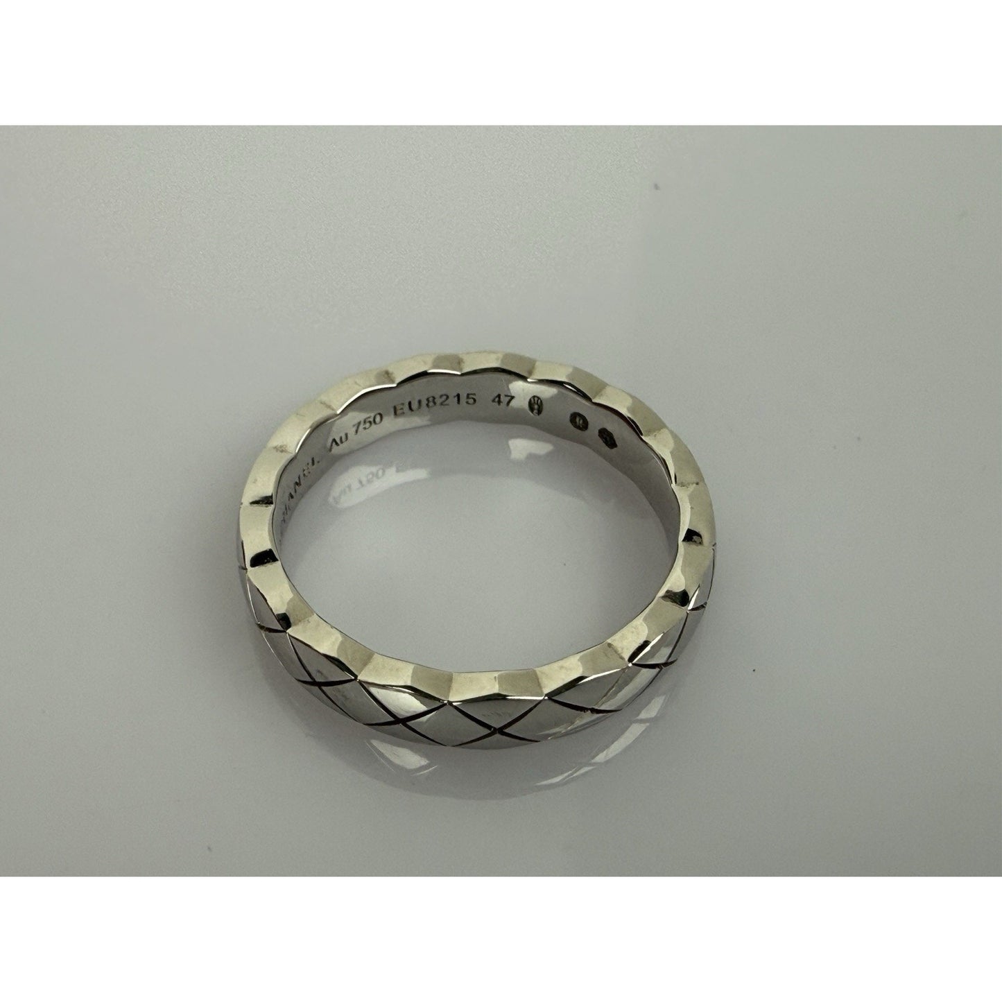 CHANEL Coco Crush 18k White Gold Ring Size 47 (EU)