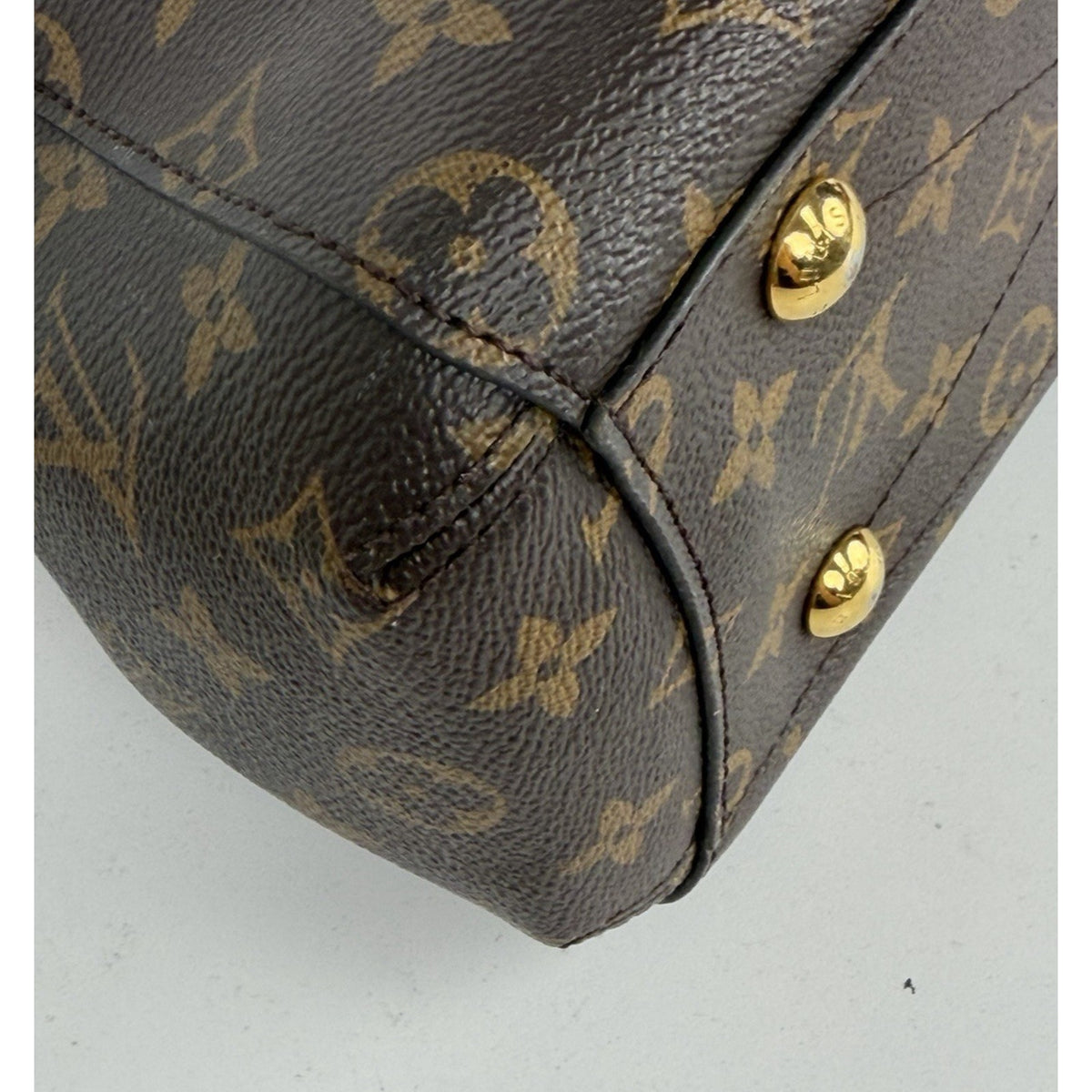 Louis Vuitton Montaigne BB Top-Handle Bag in Brown Coated Canvas 2019 S-02