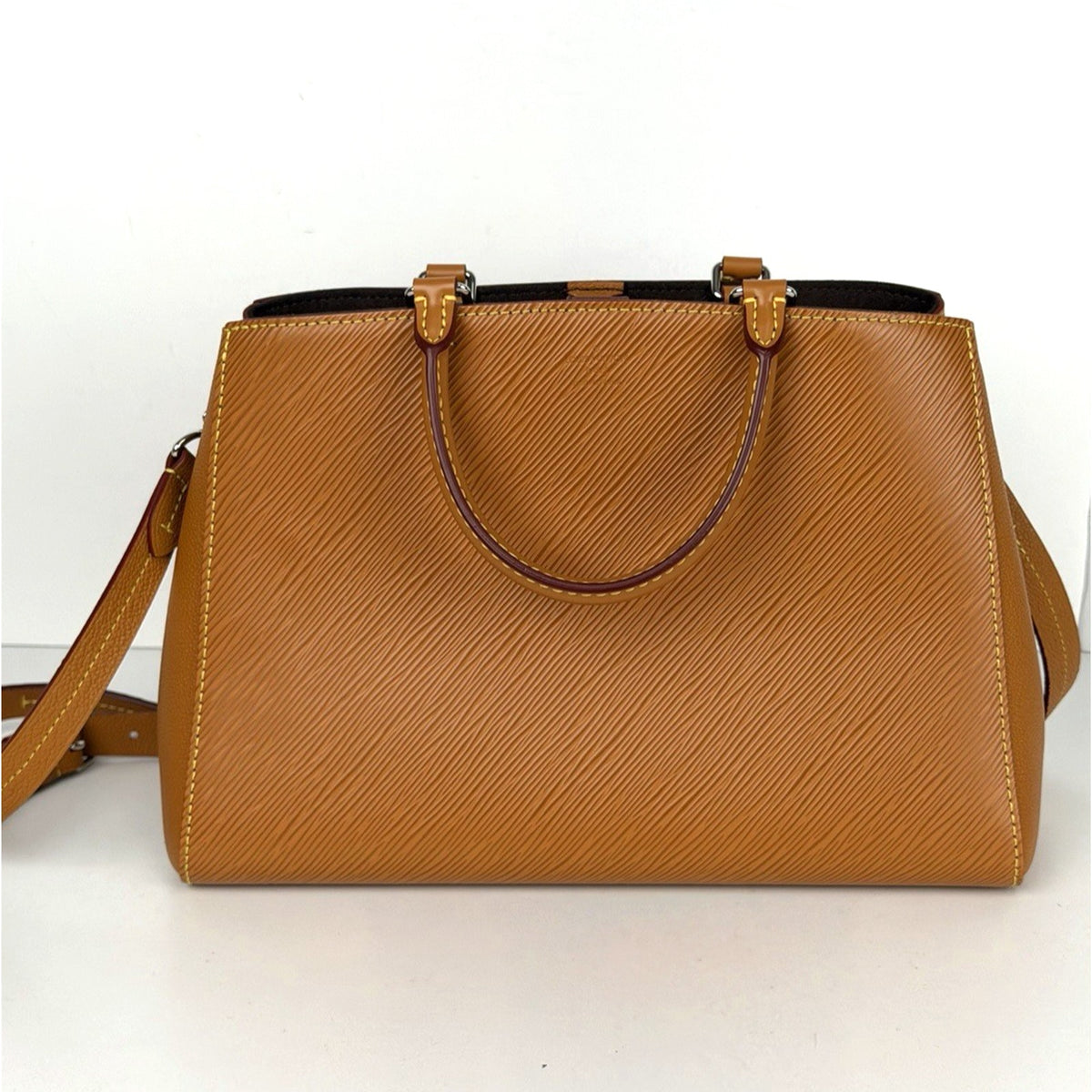 Louis Vuitton Marelle MM Tote Shoulder Handbag in Honey-Gold Epi Leather NFC D4