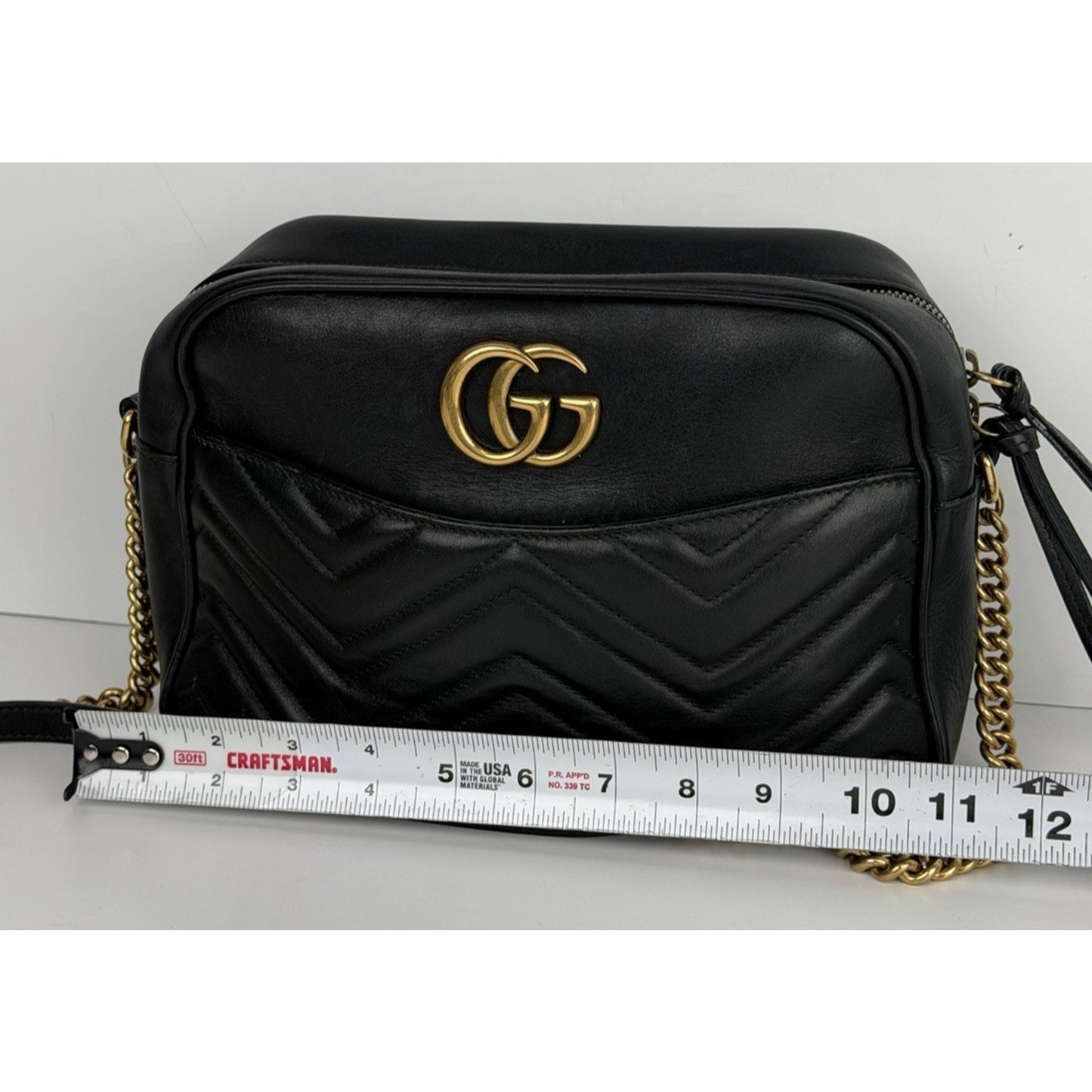 Gucci GG Marmont Matelasse Shoulder Bag Medium Black Leather Chevron Pattern S16