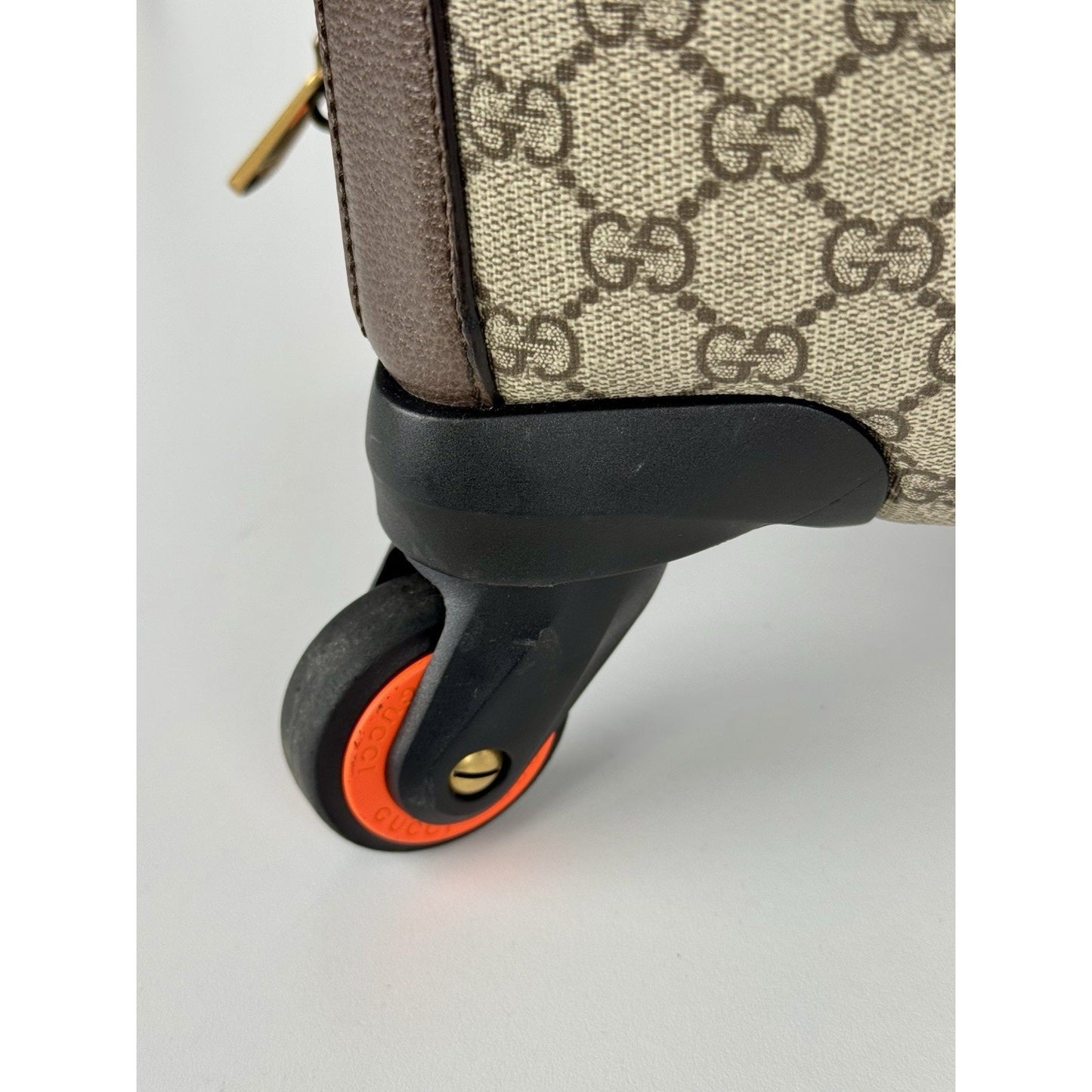 Gucci Savoy Small Cabin Trolley Beige Ebony GG Supreme Canvas