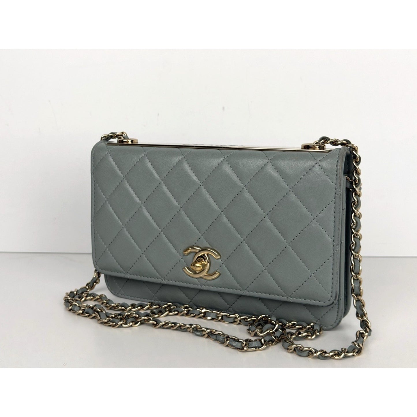 Chanel Lambskin Quilted CC Pearl Crush Wallet on Chain in Grey NFC E2