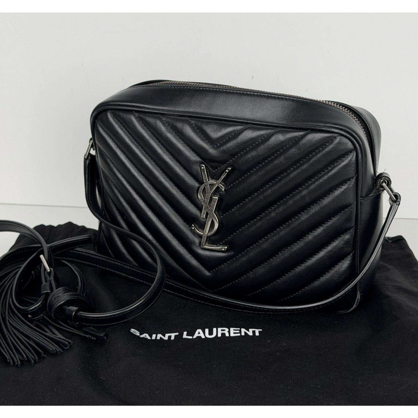 Saint Laurent Lou Camera Bag Medium in Black Quilted Calfskin Leather S01