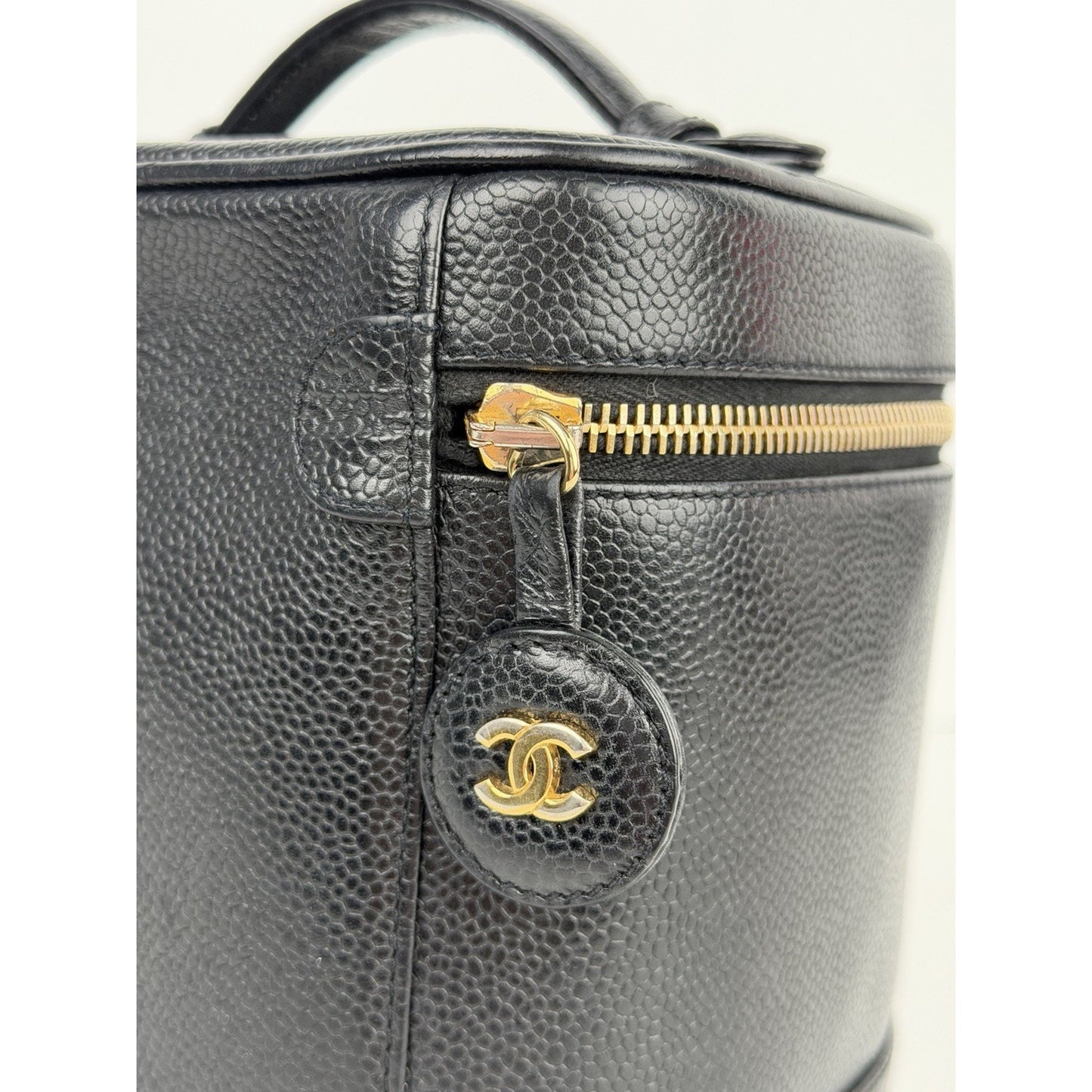Chanel Caviar Vanity Cosmetic Case Vintage in Black Leather 1997-1999