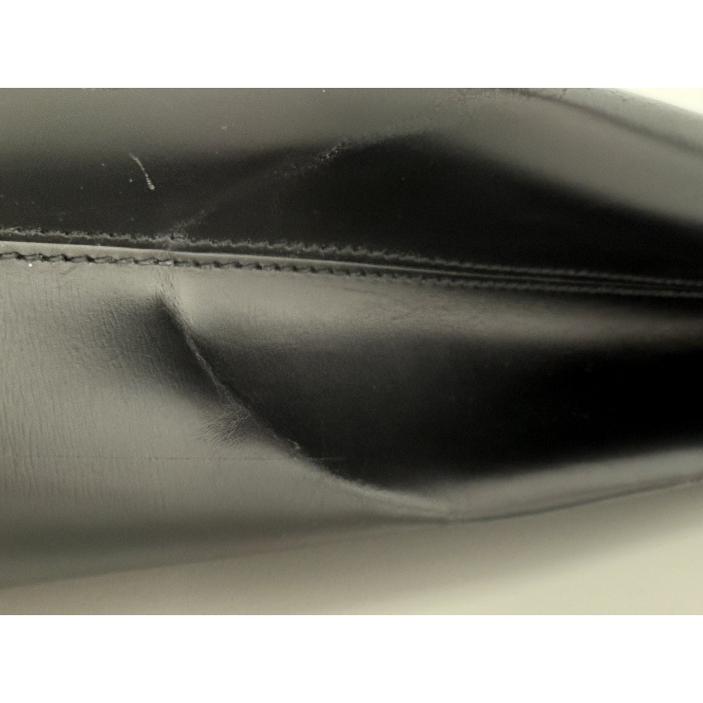 Panther de Cartier Black Patent Leather Shoulder Bag