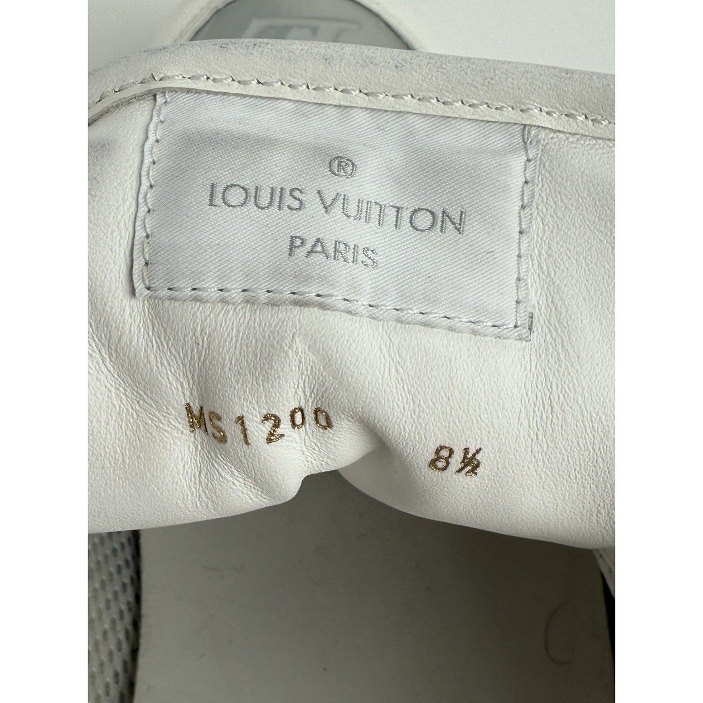 Louis Vuitton White Holographic LV Trainer Men's Sneakers Size 8.5 MS1200