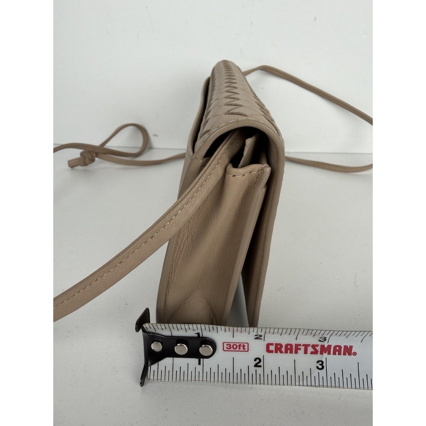 Bottega Veneta Crossbody Wallet On Chain Bag in Beige Intrecciato Leather S-05