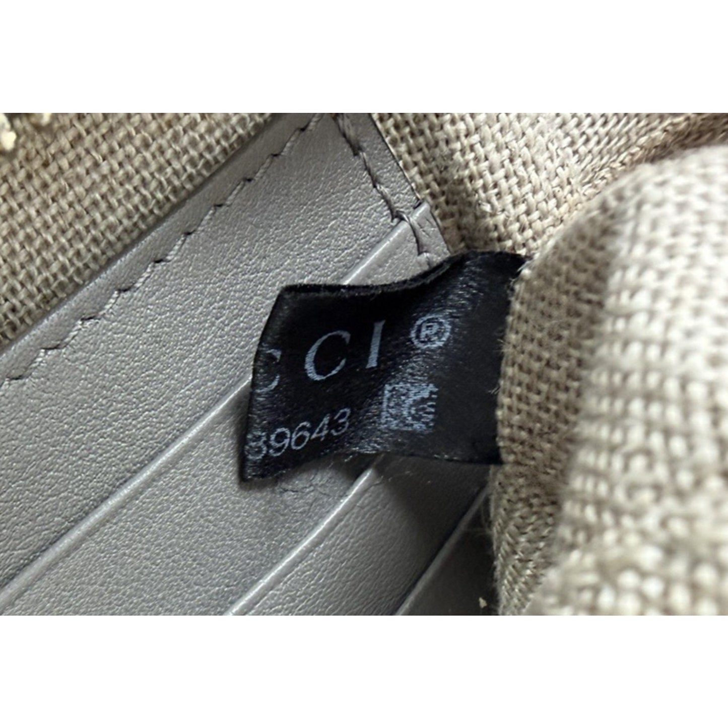 Gucci Bree Crossbody Bag Gray Microguccissima Leather S08