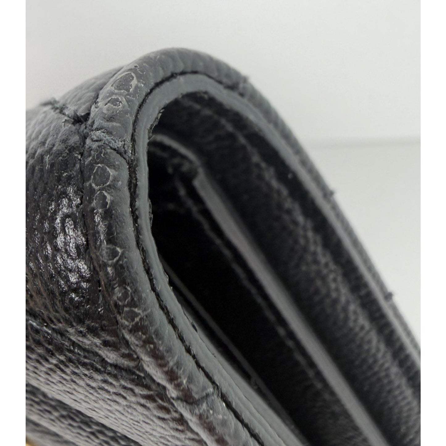 Saint Laurent Matelasse Bifold Wallet Black Quilted Grain De Poudre Leather K1