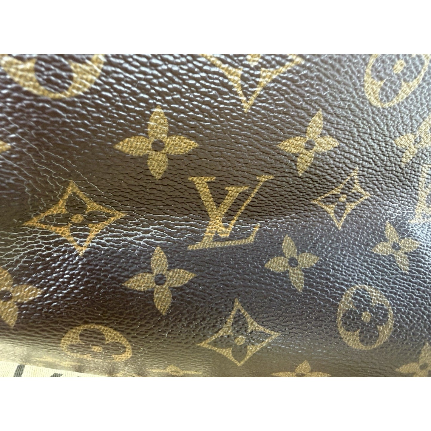 Louis Vuitton Artsy MM Bag in Brown Monogram Coated Canvas 2015 S