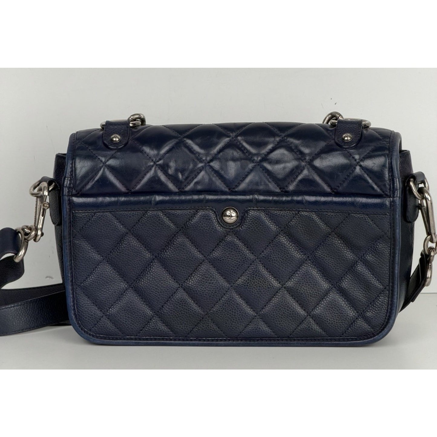 Chanel Messenger Bag Daily Carry Medium Leather Navy Blue 2017
