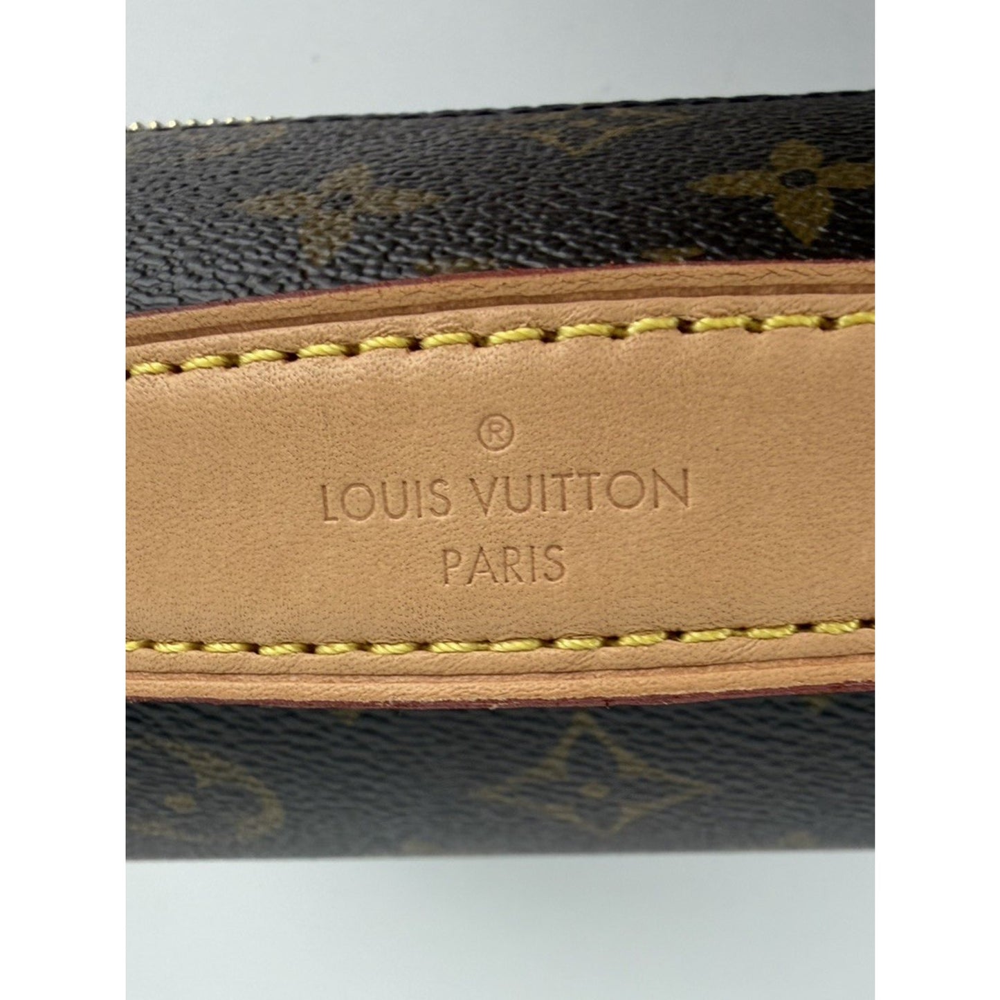 Louis Vuitton Pochette Metis Handbag in Brown LV Monogram Coated Canvas NFC B-4