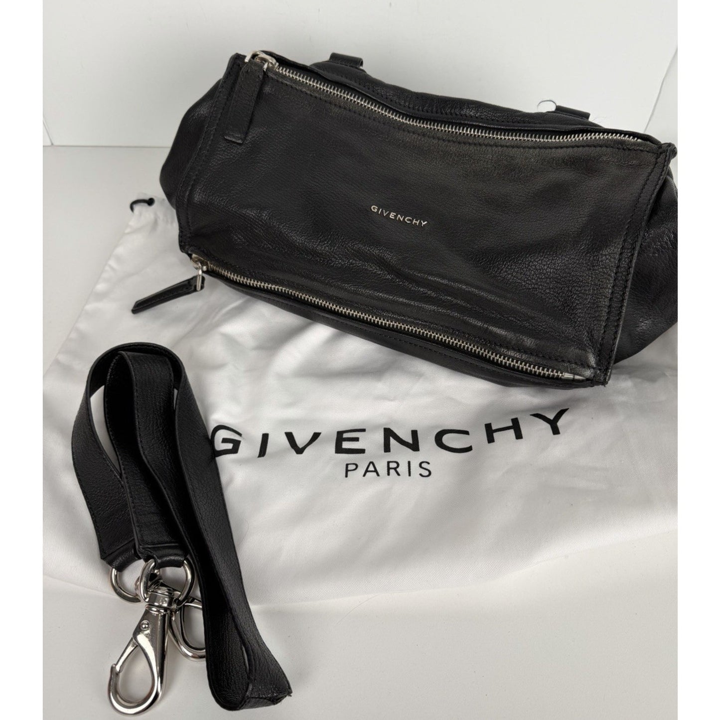 Givenchy Pandora Shoulder Bag Medium in Black Leather with Detachable Strap S17
