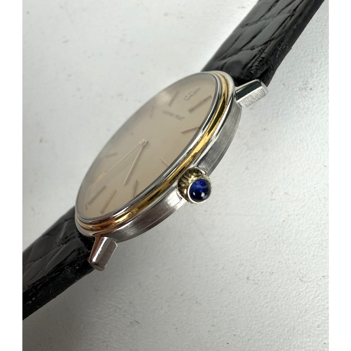 Audemars Piguet Ultra-Slim Dress Watch 6054 from 1983 in Champagne Dial