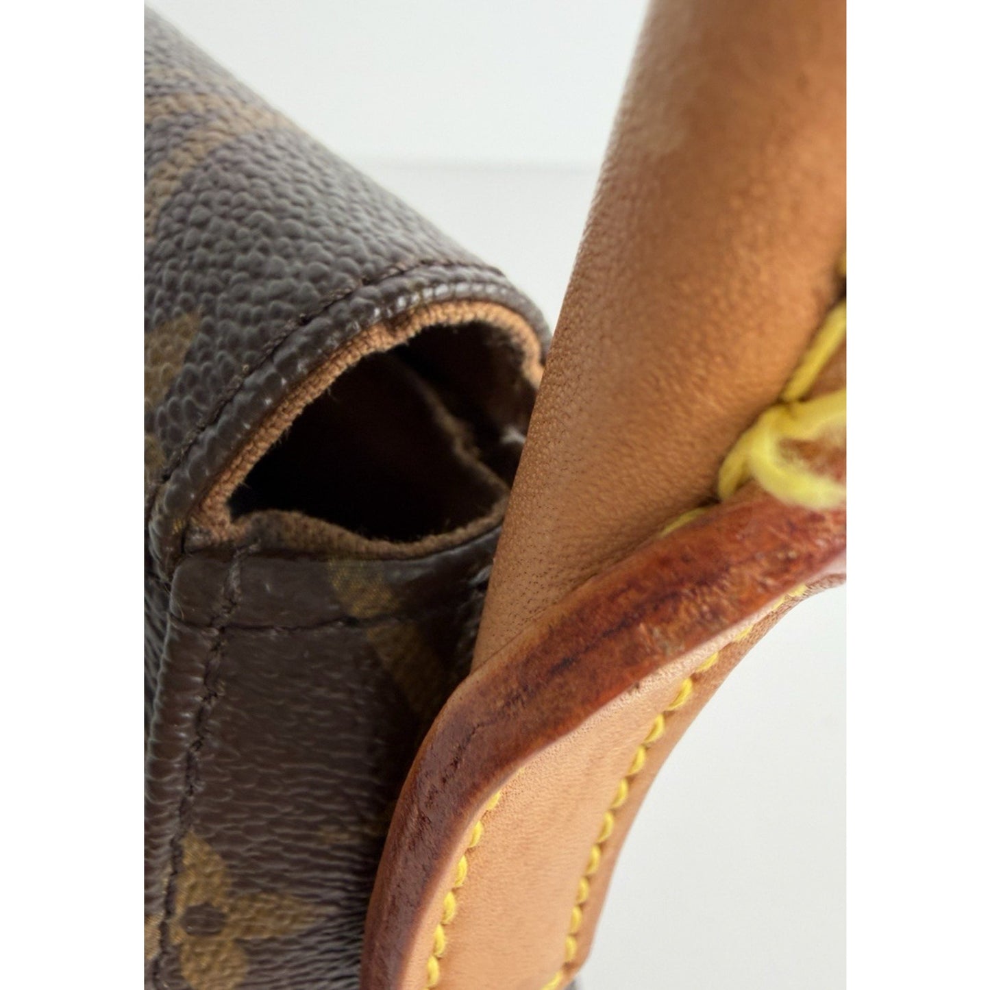Louis Vuitton PM Looping Bag Monogram Canvas Vachetta Leather Handle 2006 S