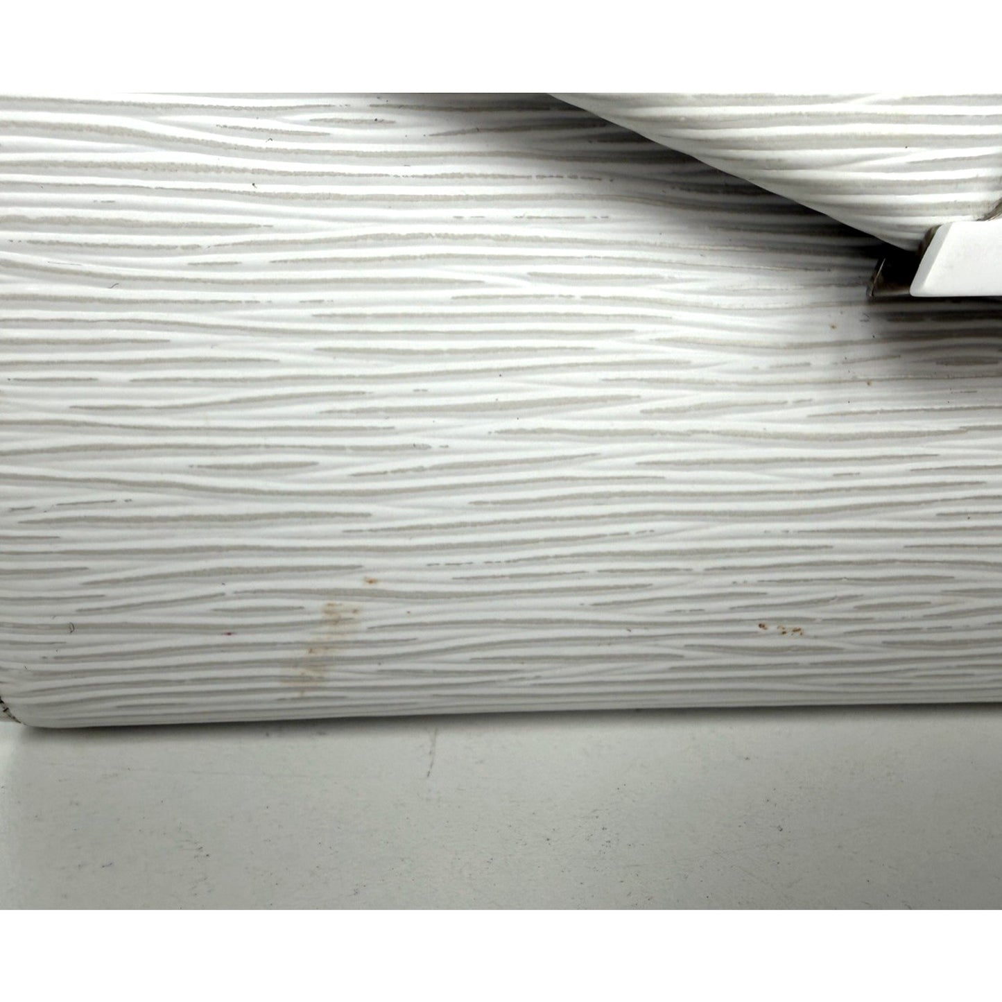 Louis Vuitton Epi Leather Pochette Grenelle Small Bag in White Color 2020 S